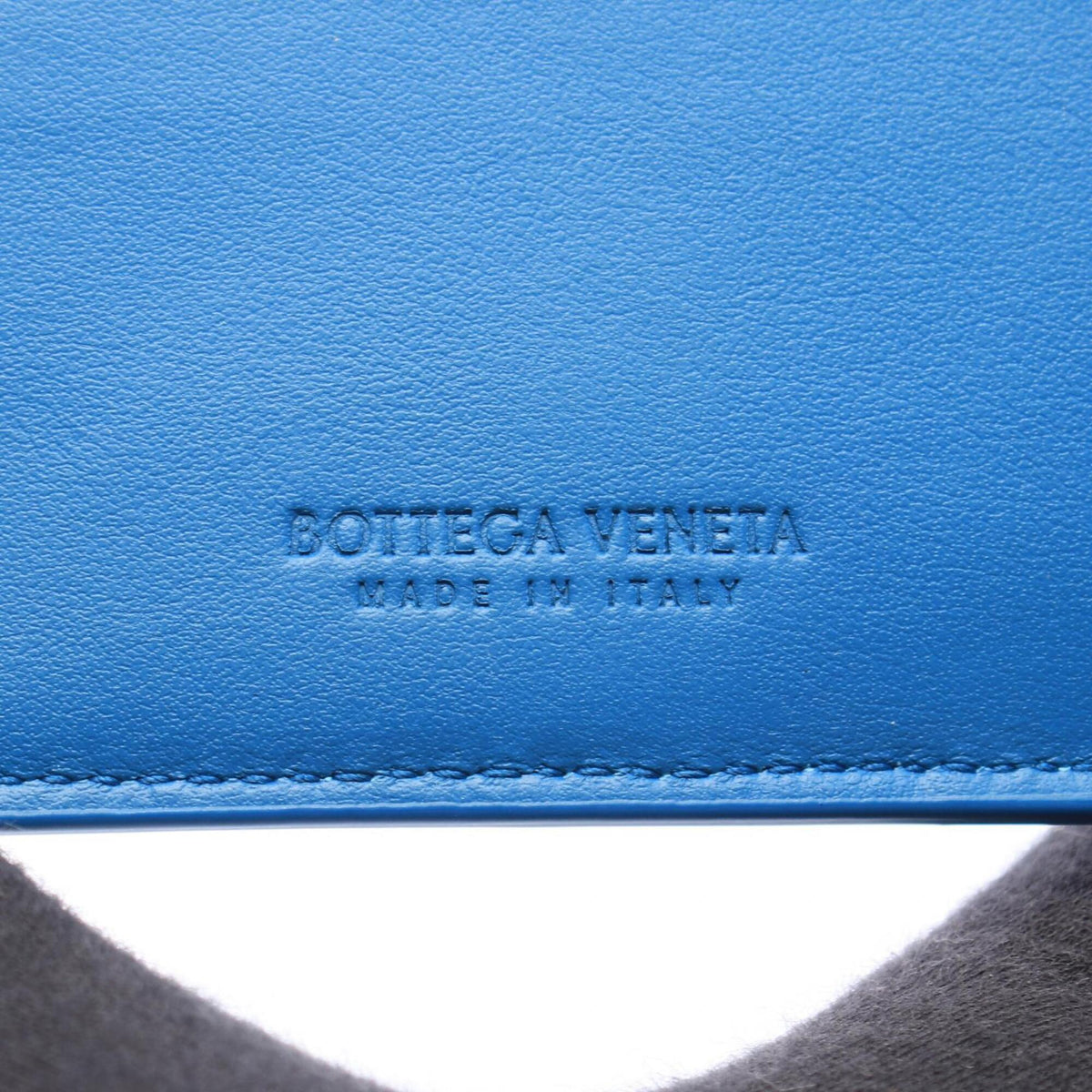 Bottega Veneta Blue Leather Wallet (Bi-Fold) (Pre-Owned)