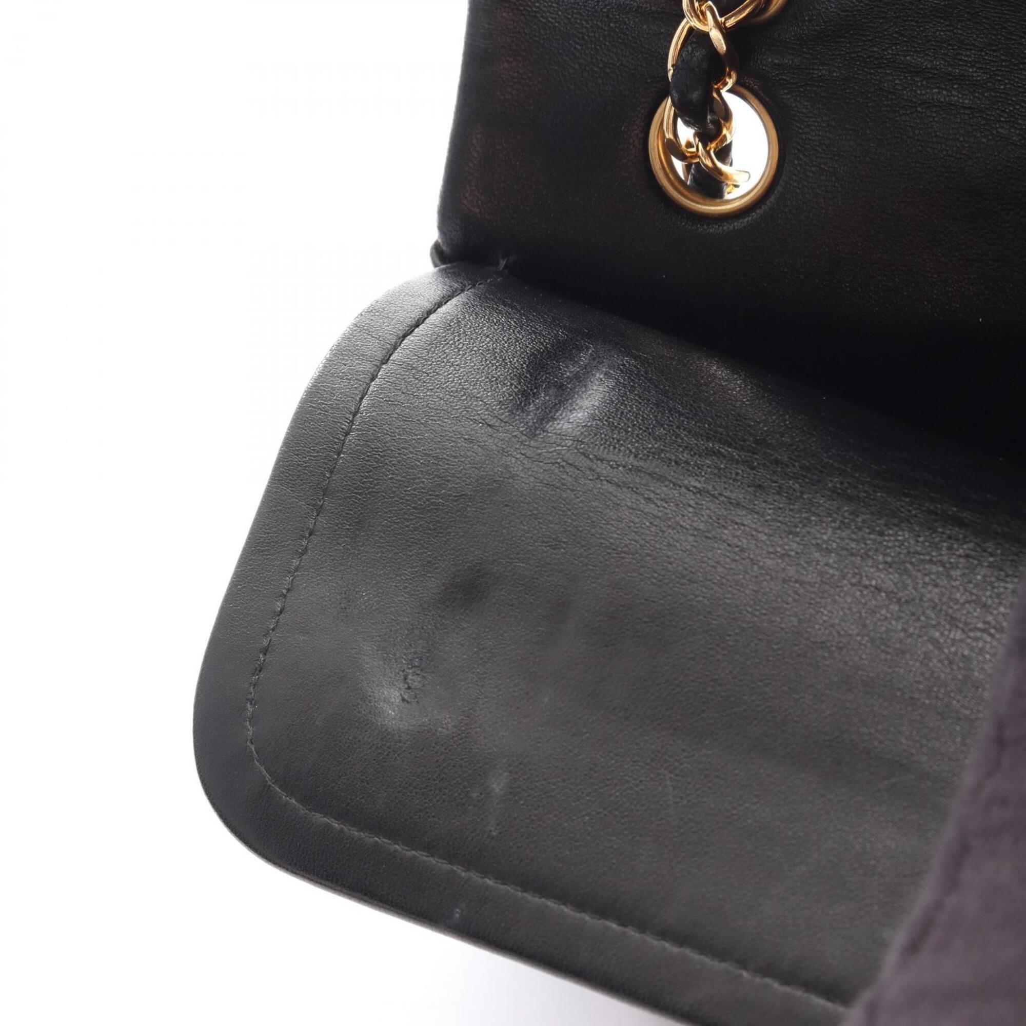 Chanel Black Leather Handbag Shoulder Bag (Pre-Owned)
