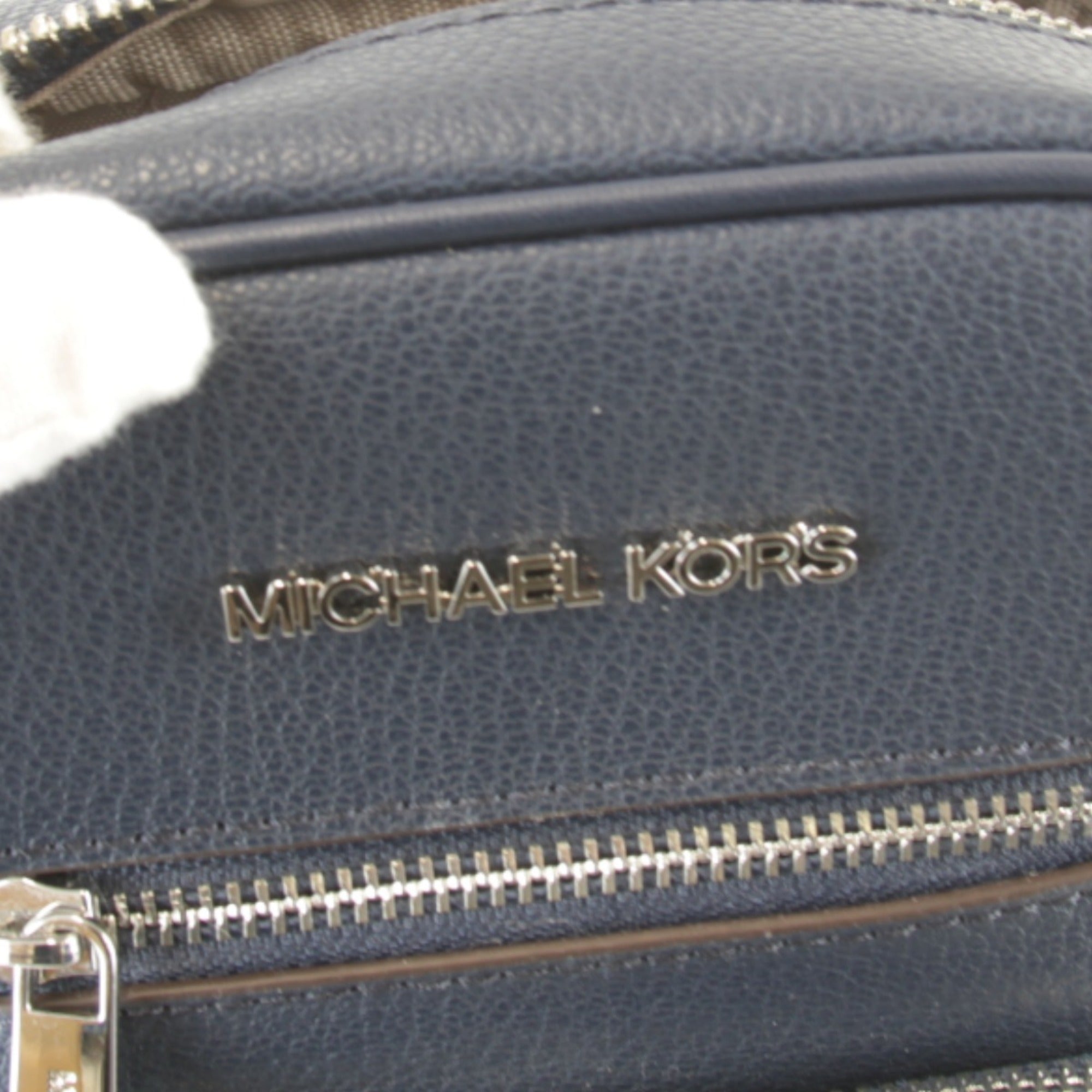 Michael Kors Jet Set Navy Leather Shoulder Bag (Pre-Owned)