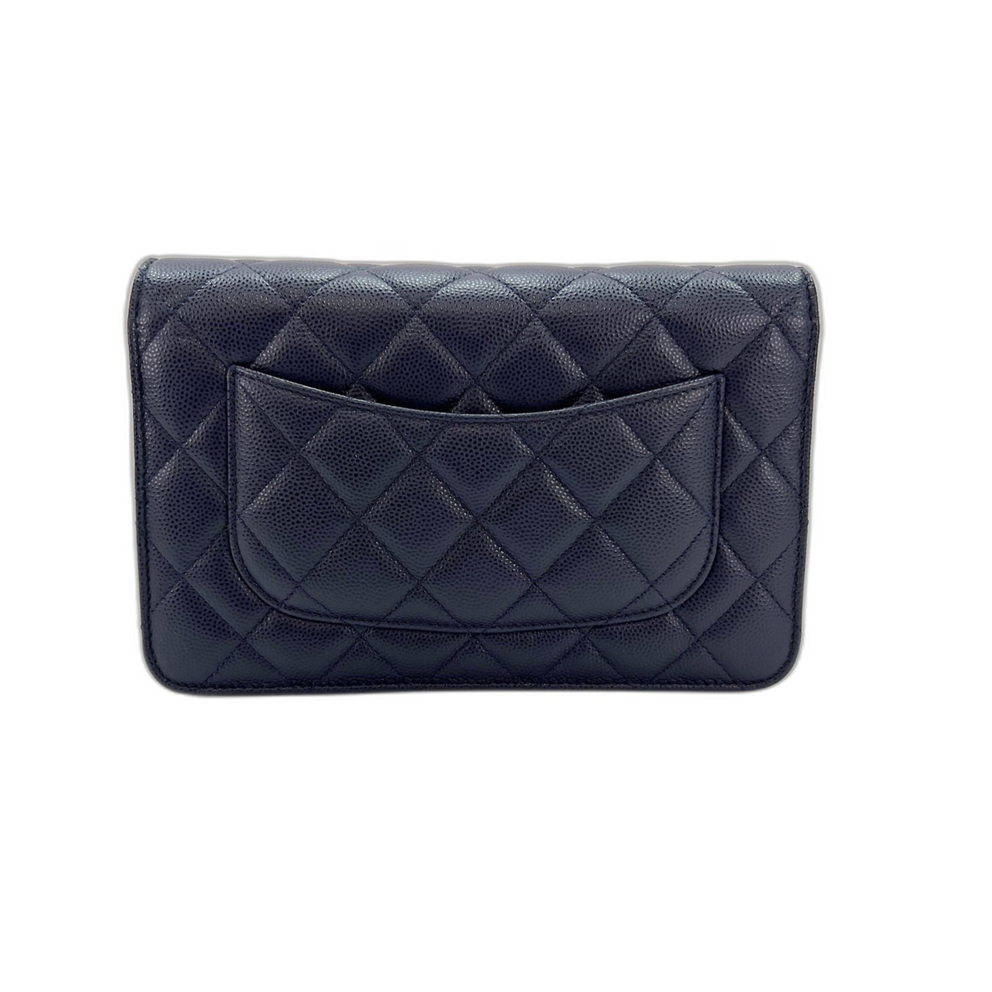 Chanel Navy Shoulder Bag (Pre-Owned)