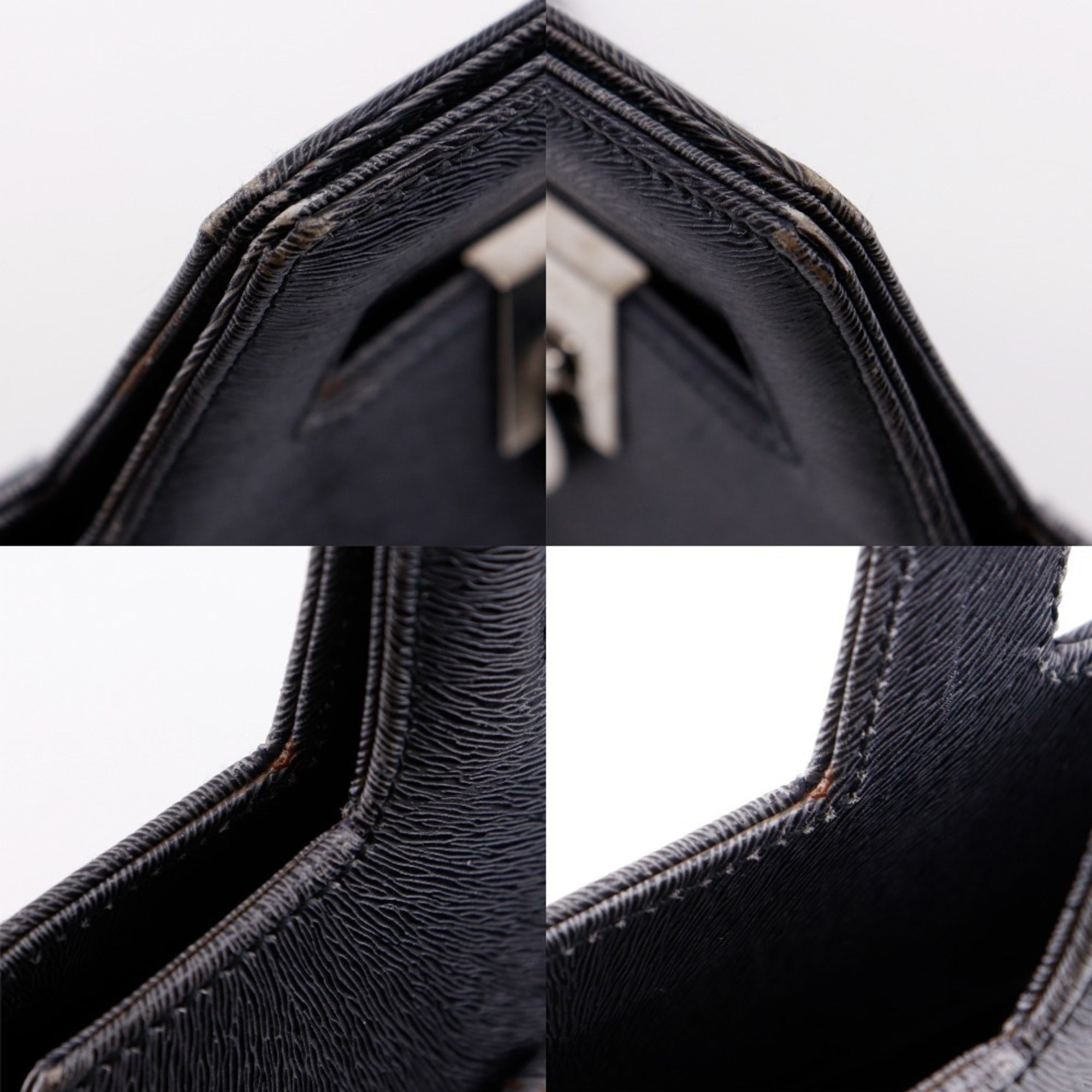 Salvatore Ferragamo Gray Leather Handbag (Pre-Owned)