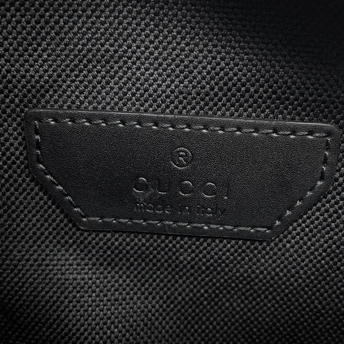 Gucci Black Gg Supreme Leather Sling Bag (Pre-Owned)