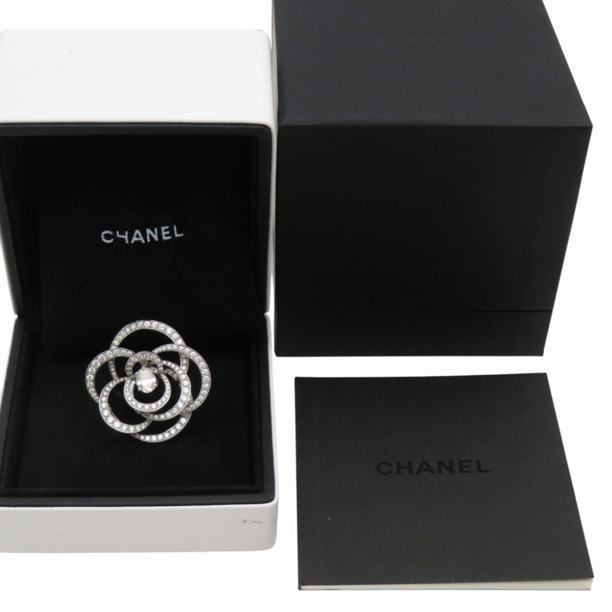 Chanel Camellia White White Gold (18K) Band Ring (Pre-Owned)
