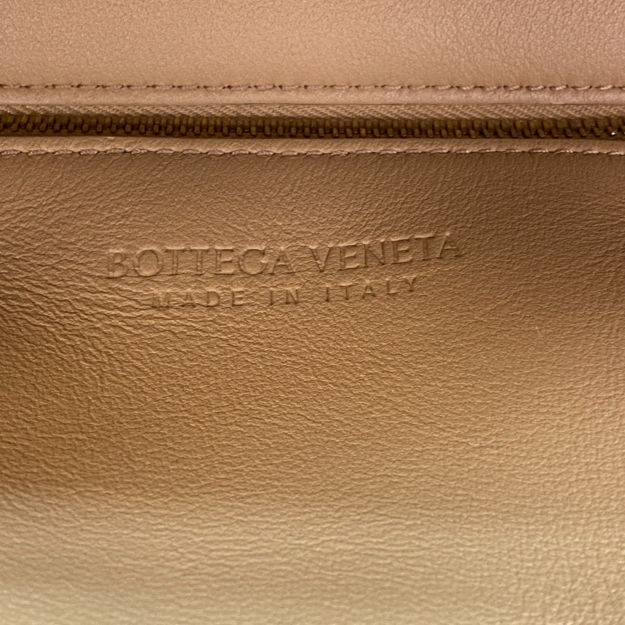 Bottega Veneta Beige Leather Shoulder Bag (Pre-Owned)