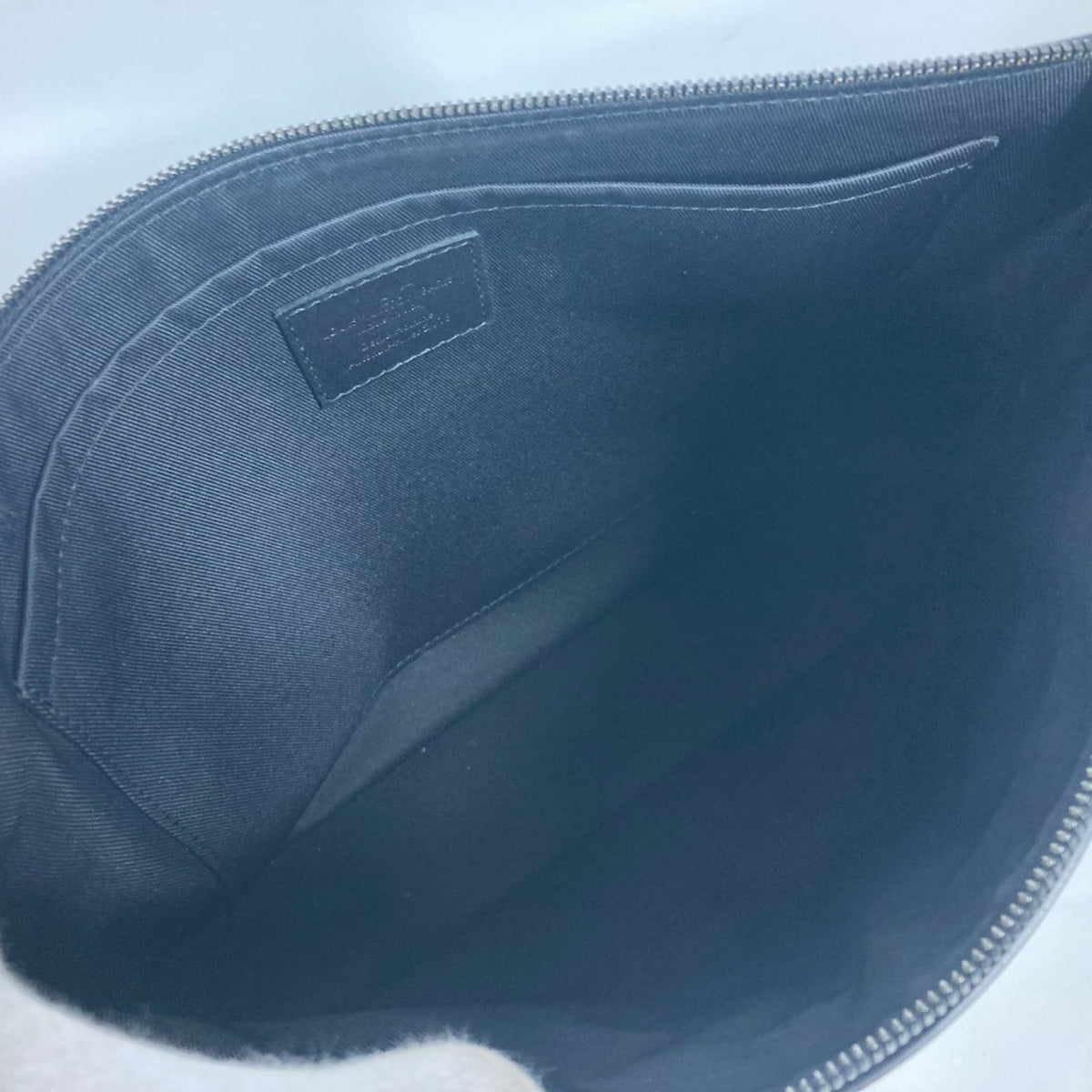 Louis Vuitton Black Leather Clutch Bag Pochette Pouch (Pre-Owned)