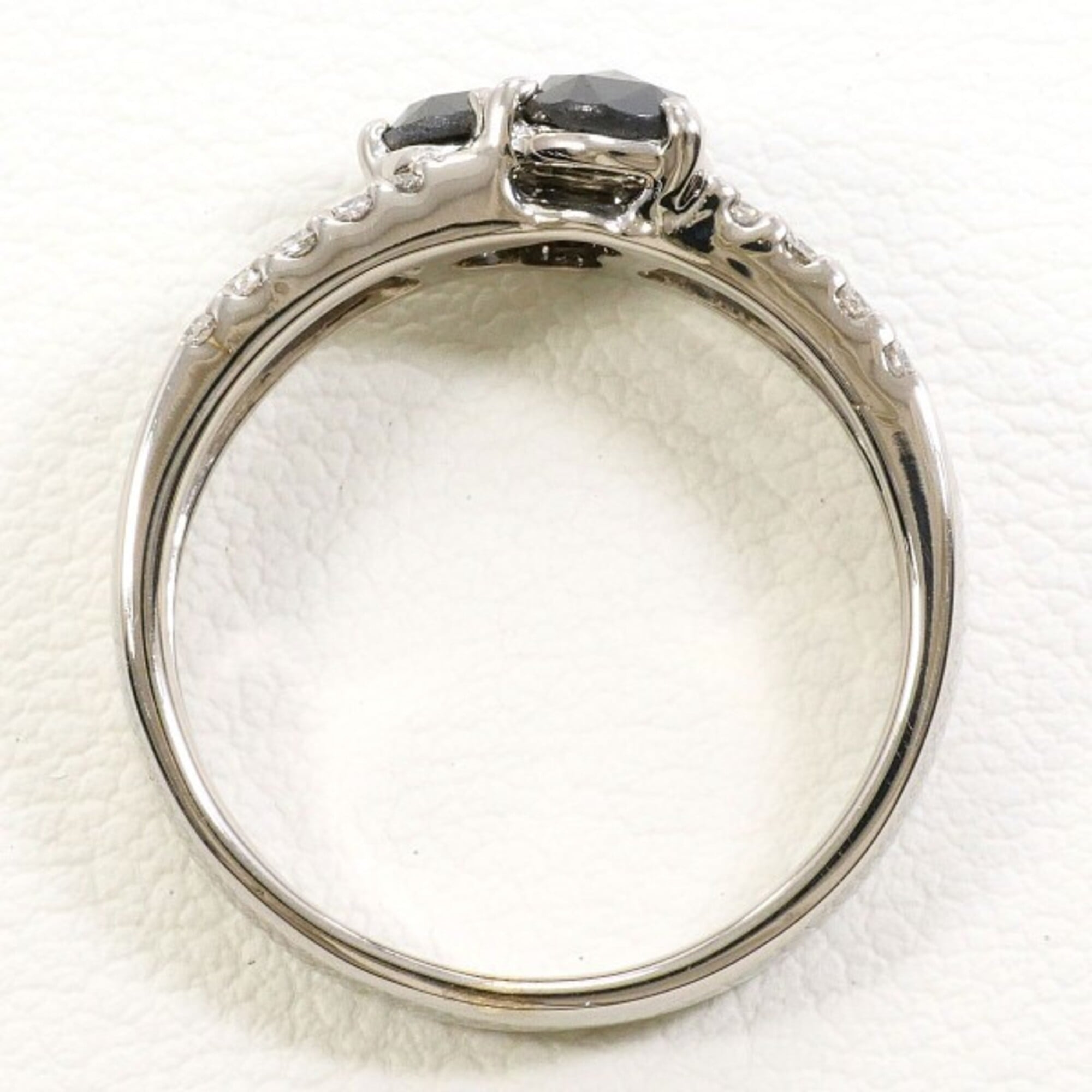 Unbranded Black White Gold White Gold (14K) Band Ring (Pre-Owned)