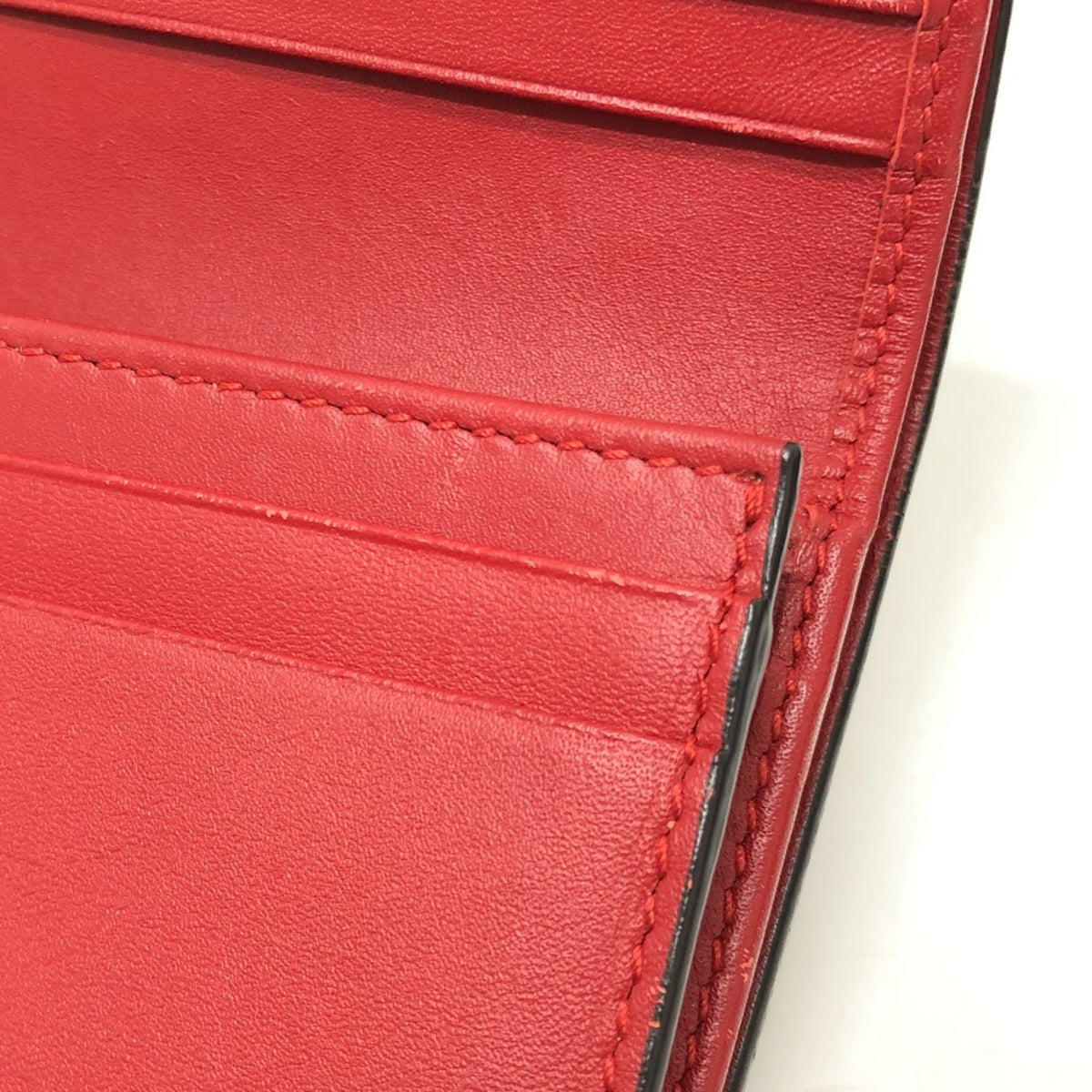 Gucci Beige Red Color Gg Supreme Canvas Wallet (Bi-Fold) (Pre-Owned)
