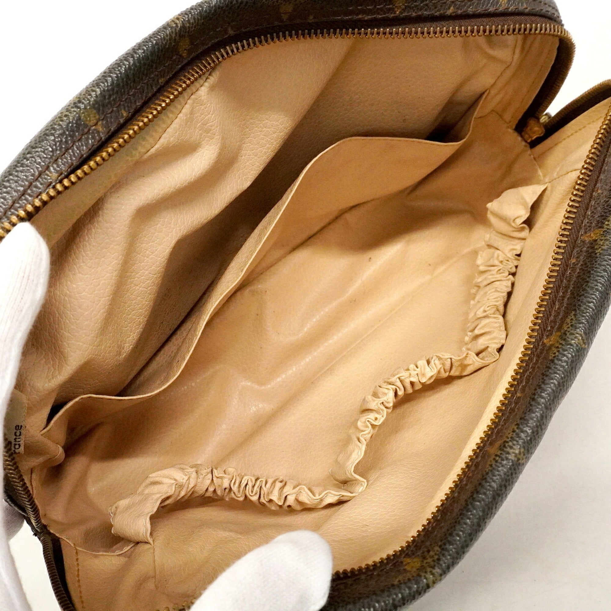 Louis Vuitton Brown Pouch (Pre-Owned)