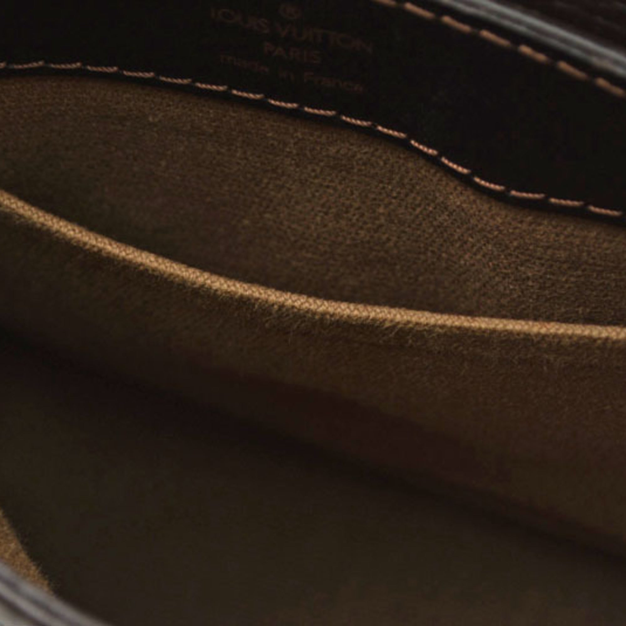 Louis Vuitton Coffee Utah Leather Shoulder Bag (Pre-Owned)