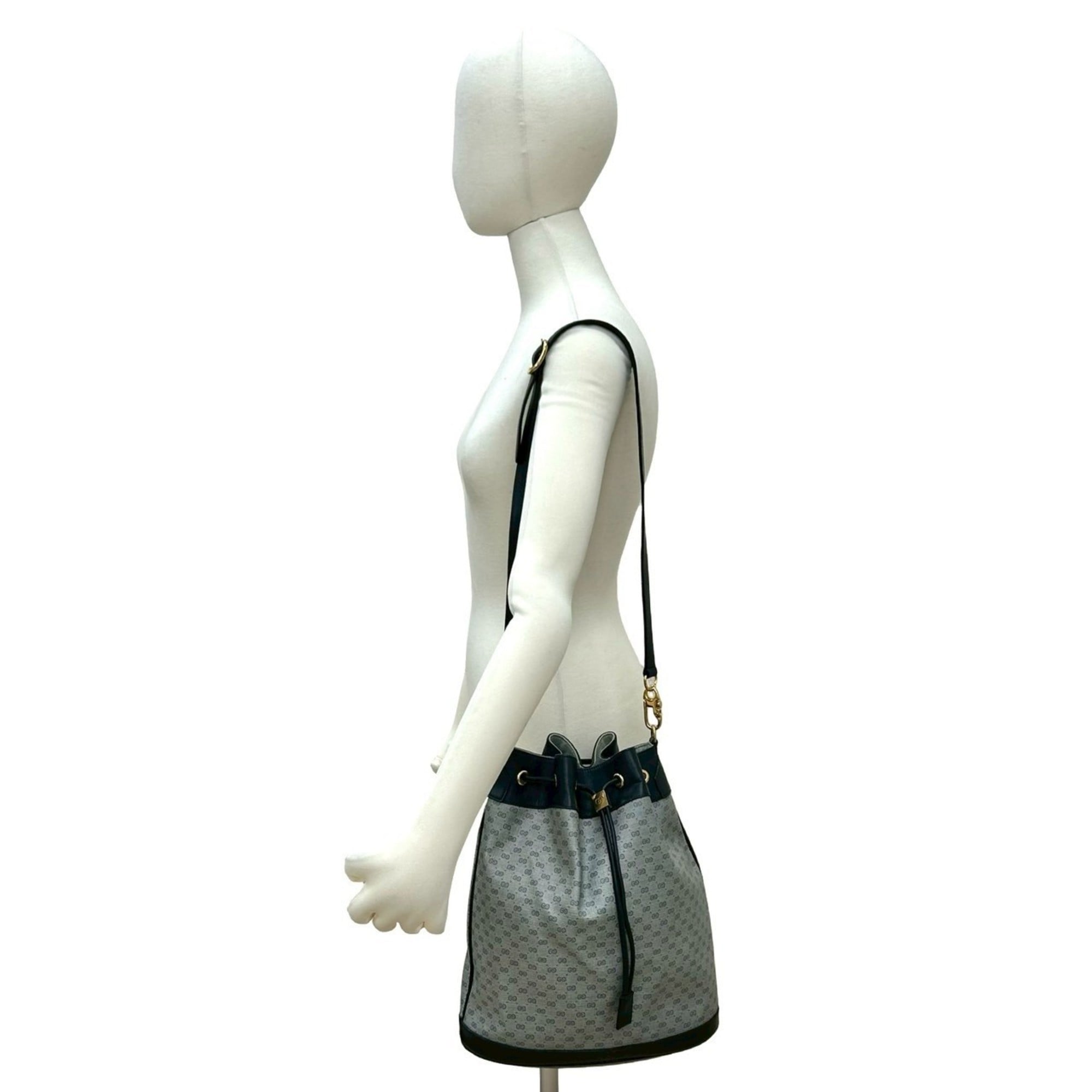 Gucci Navy Leather Pvc Shoulder Bag (Pre-Owned)
