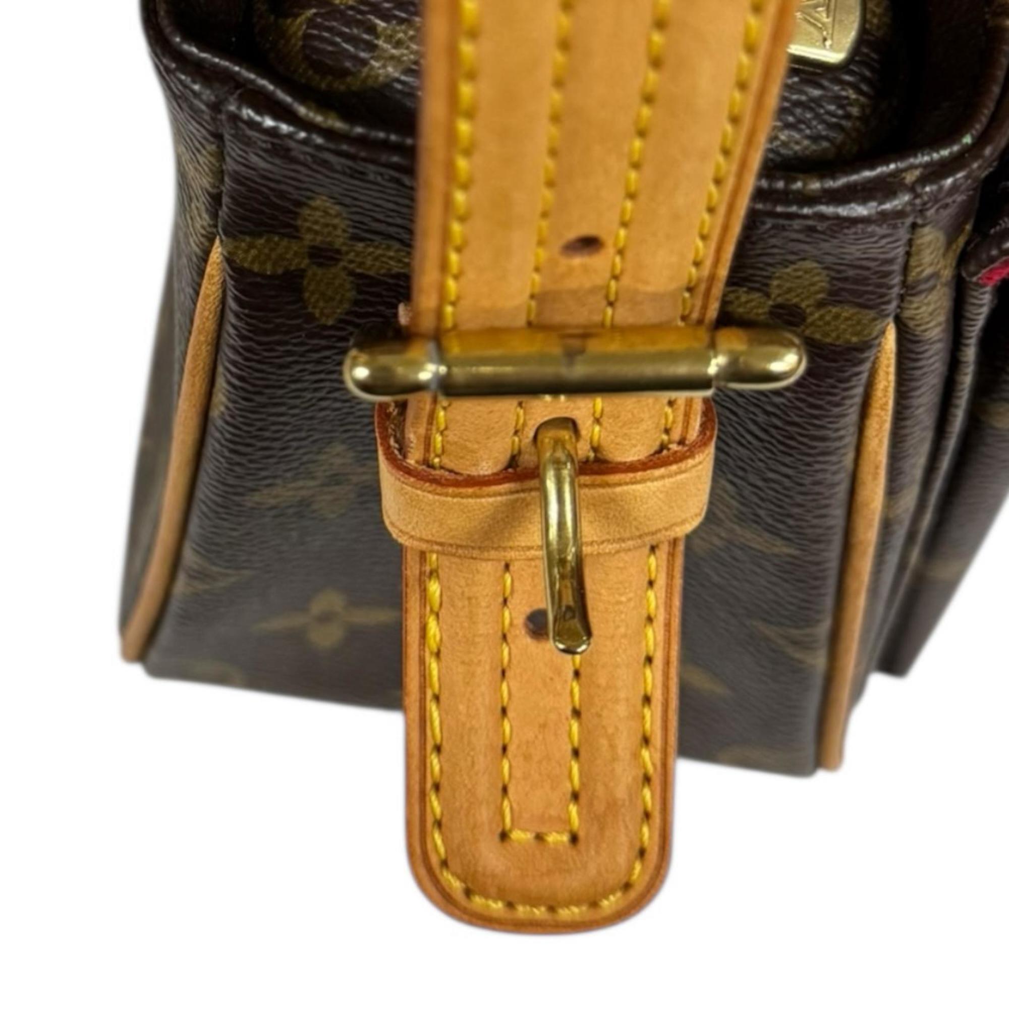 Louis Vuitton Brown Monogram Canvas Shoulder Bag (Pre-Owned)