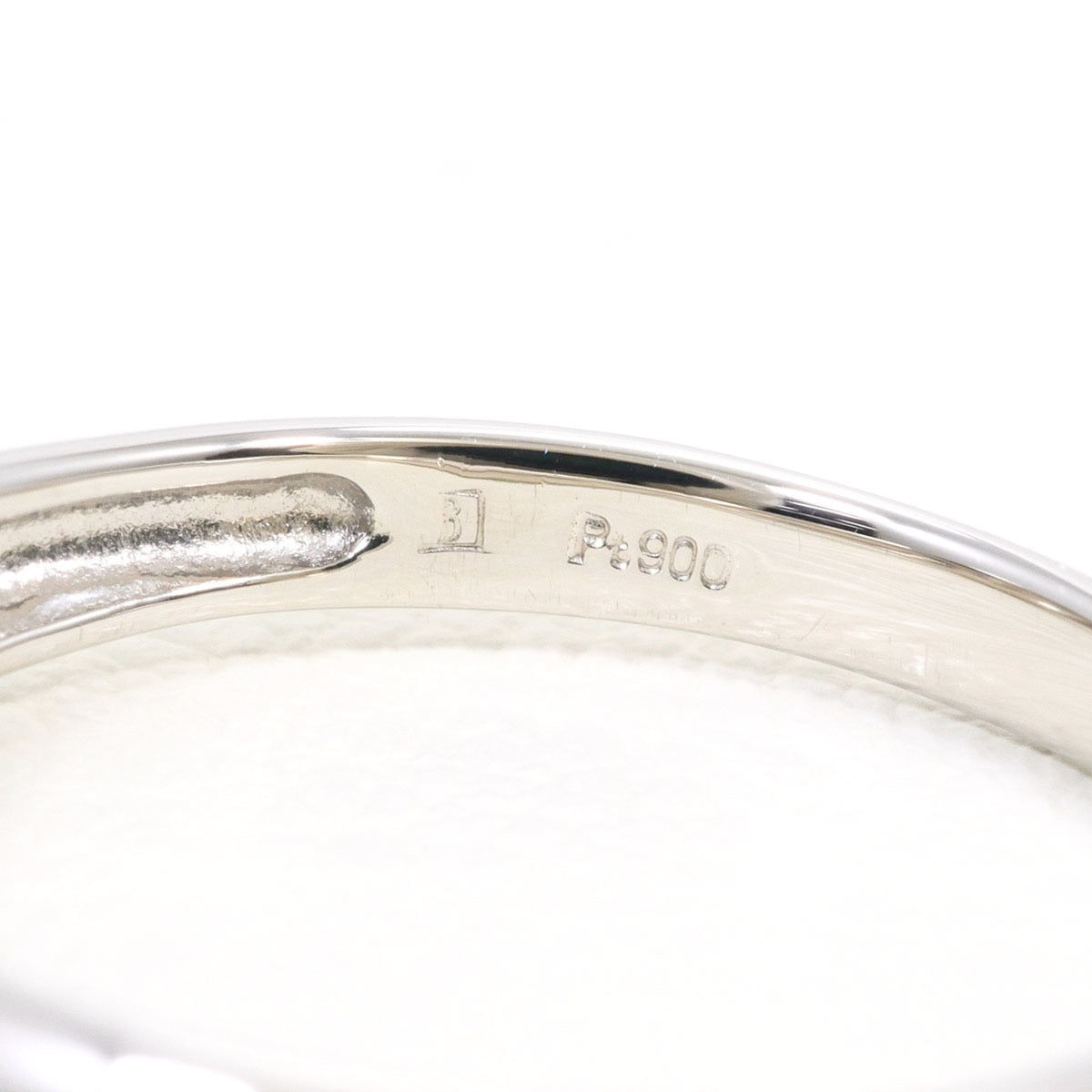 Unbranded Platinum Platinum 900 Band Ring (Pre-Owned)