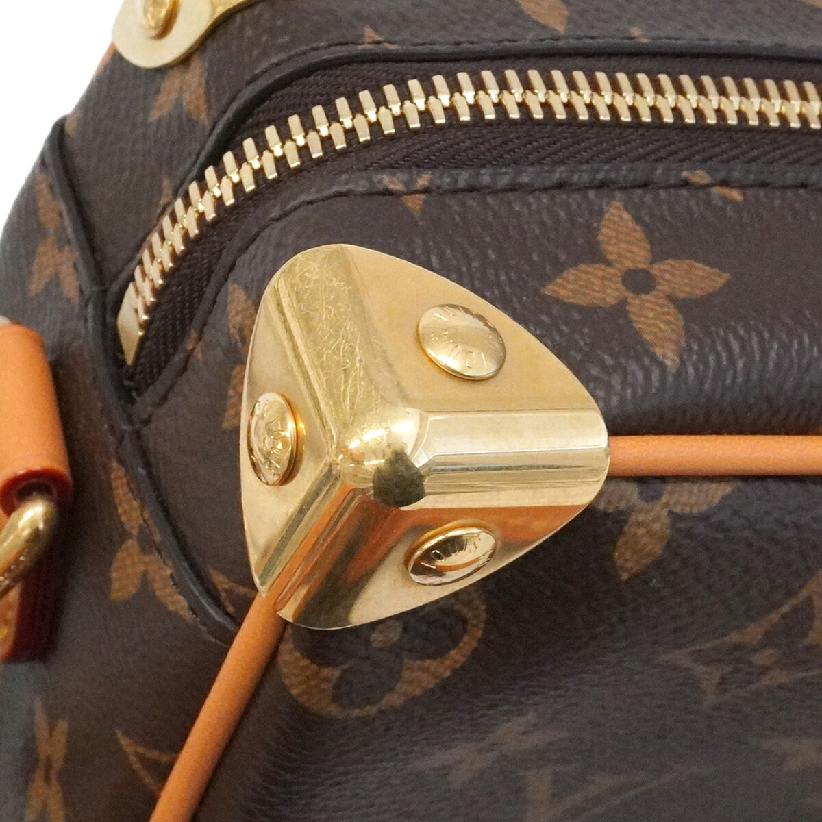Louis Vuitton Brown Shoulder Bag (Pre-Owned)