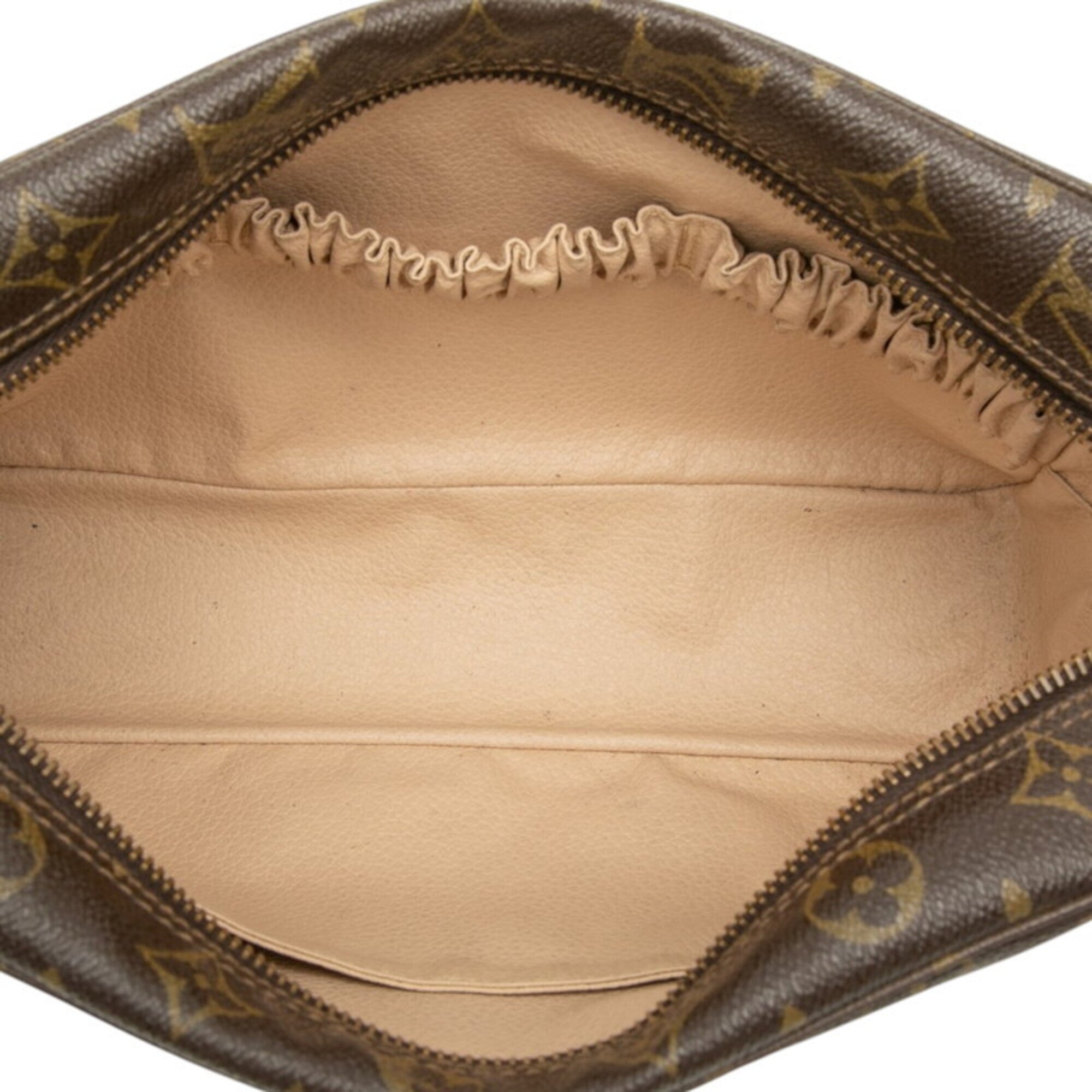 Louis Vuitton Brown Monogram Monogram Clutch Bag (Pre-Owned)