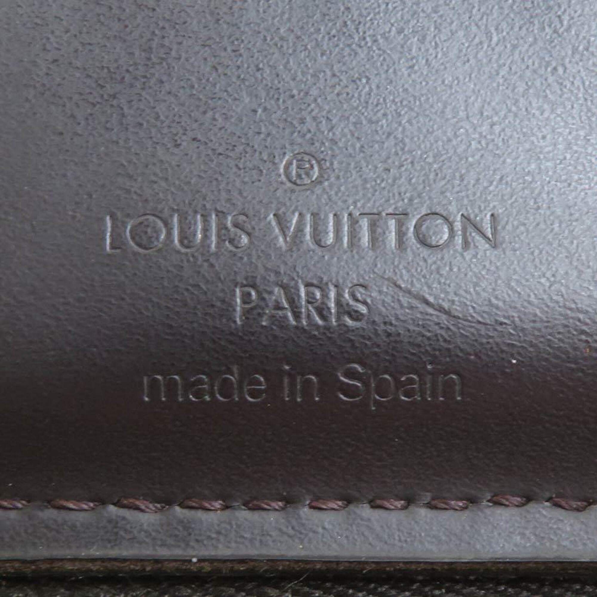 Louis Vuitton Coffee Monogram Glacé Leather Wallet (Bi-Fold) (Pre-Owned)