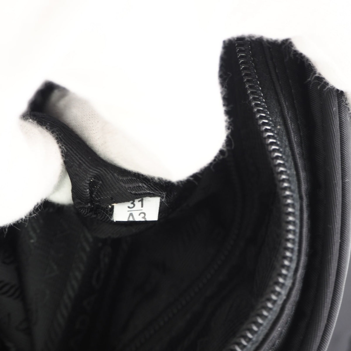 Prada Black Nylon Shoulder Bag (Pre-Owned)