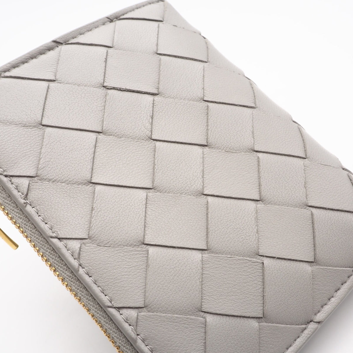Bottega Veneta Intrecciato Gray Leather Wallet (Bi-Fold) (Pre-Owned)