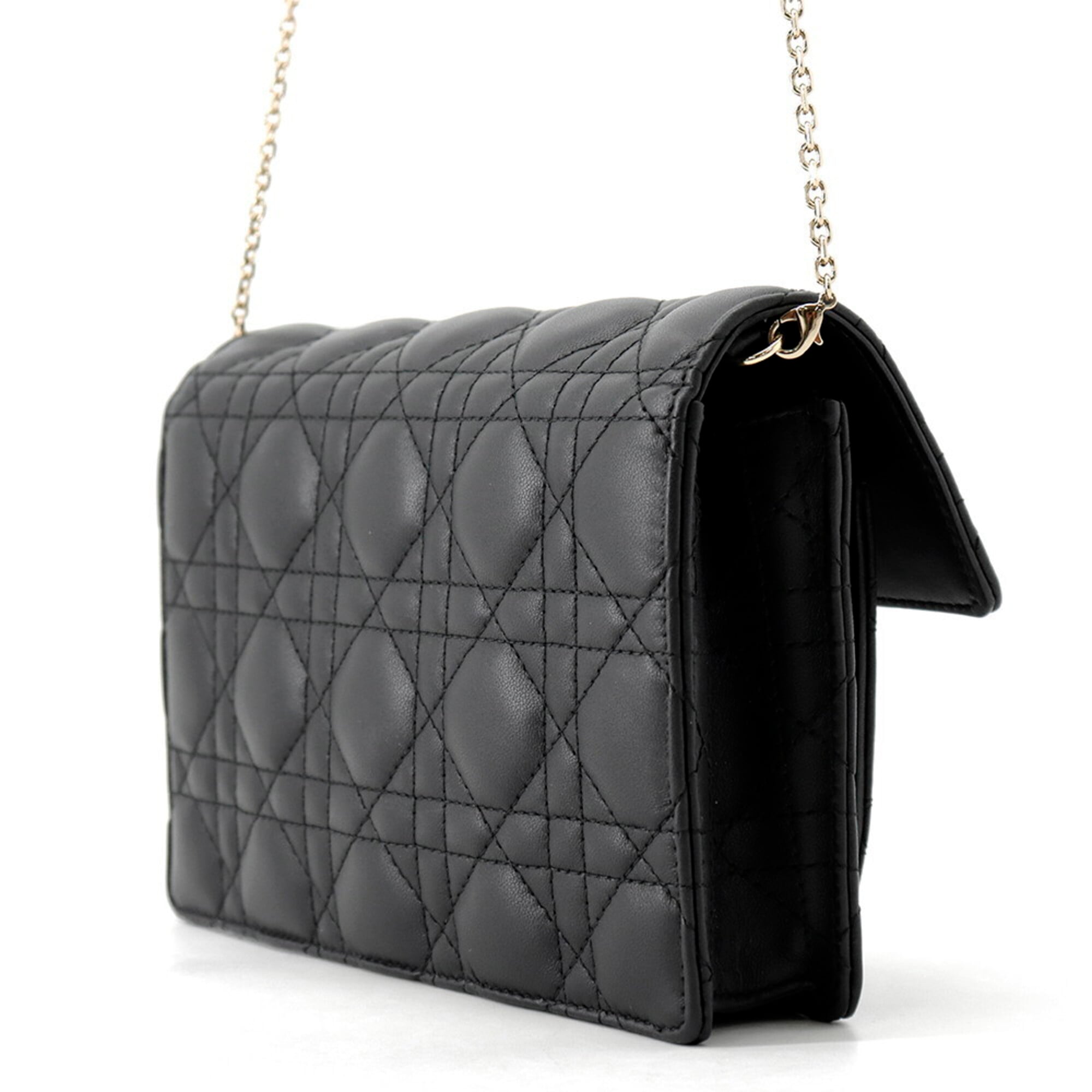 Christian Dior Black Leather Shoulder Bag (Pre-Owned)