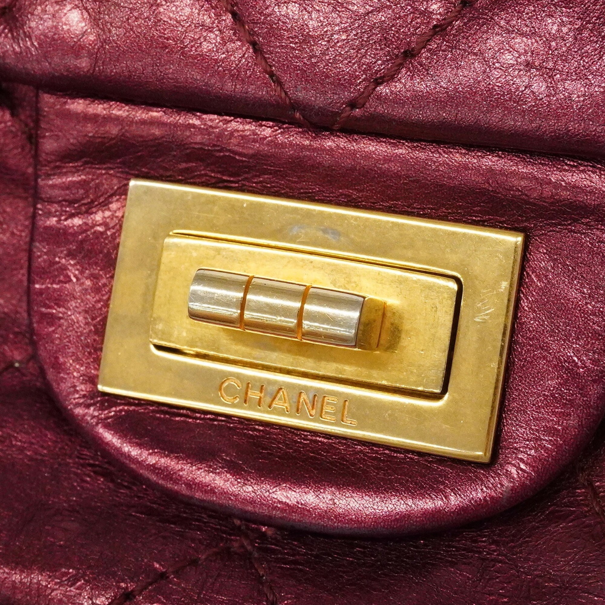 Chanel Bordeaux Leather Shoulder Bag (Pre-Owned)