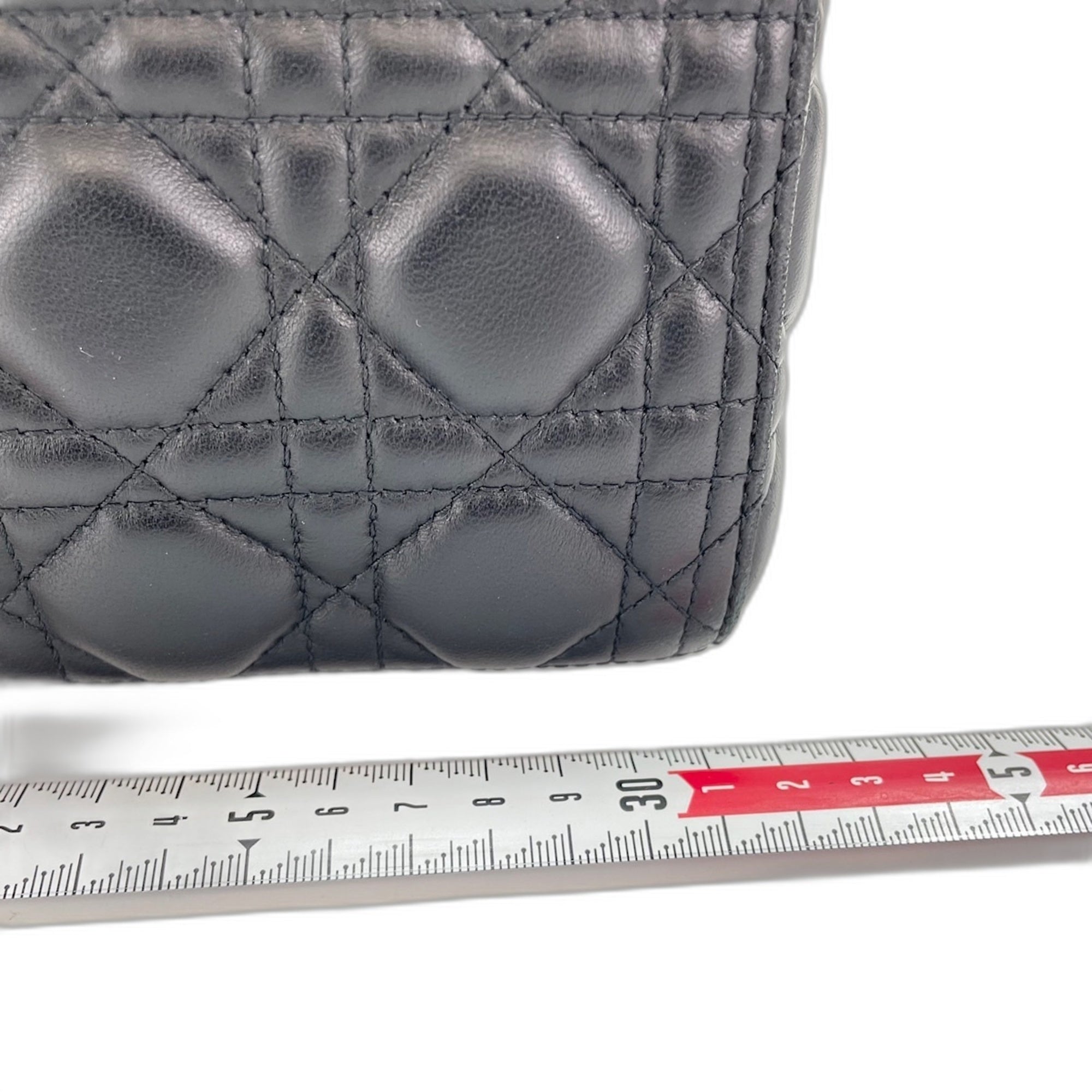 Christian Dior Black Leather Handbag (Pre-Owned)