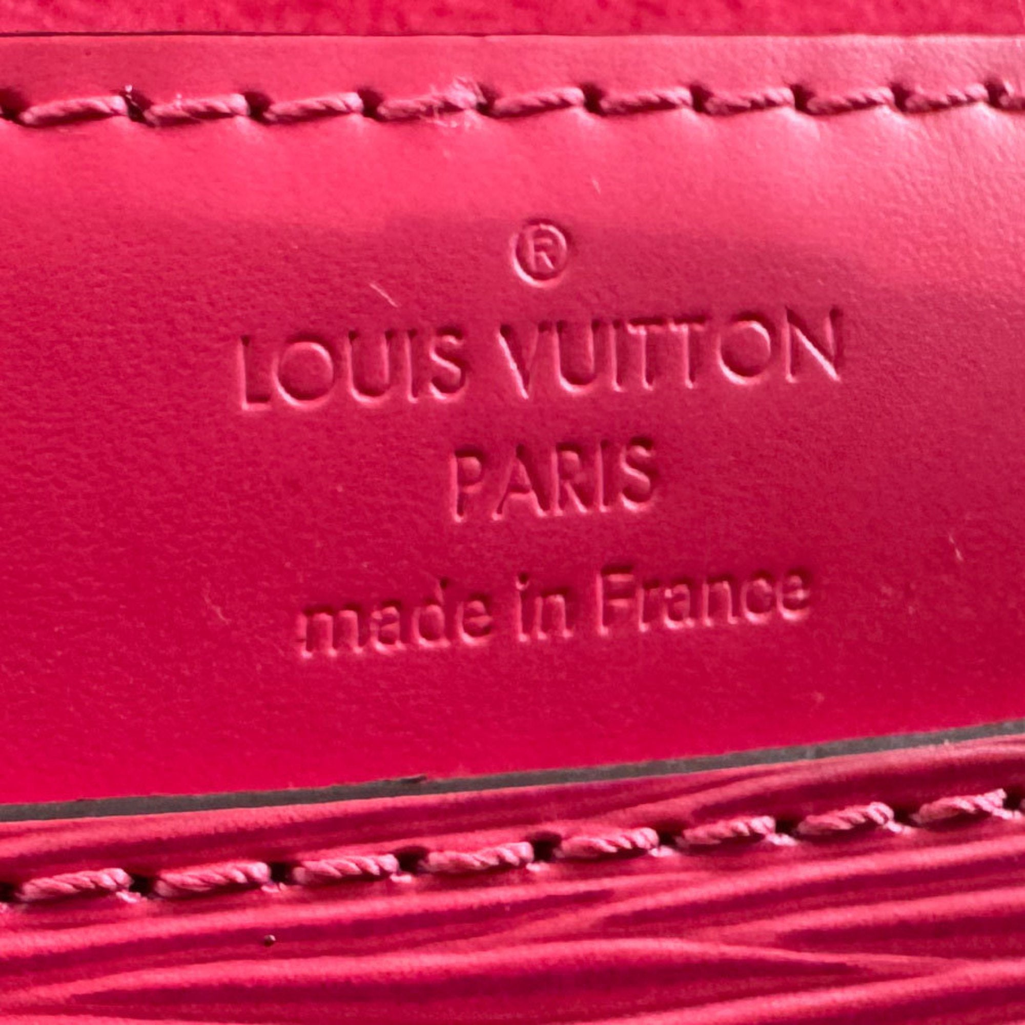 Louis Vuitton Pink Epi Leather Pochette Shoulder Bag (Pre-Owned)
