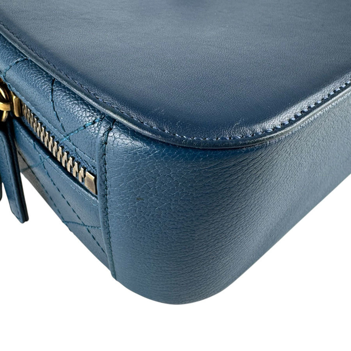 Chanel Blue Leather Handbag Shoulder Bag (Pre-Owned)