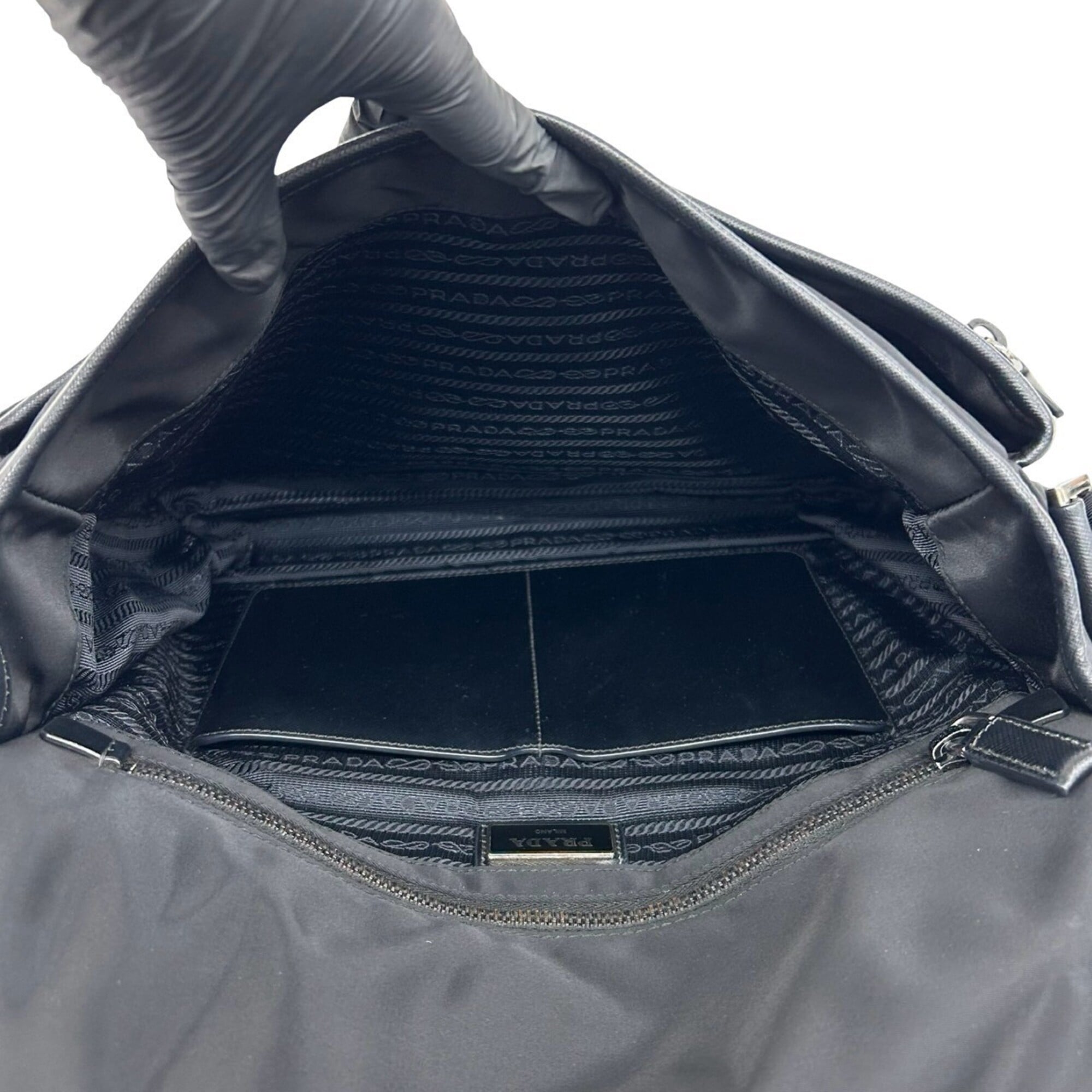 Prada Black Nylon Leather Shoulder Bag (Pre-Owned)
