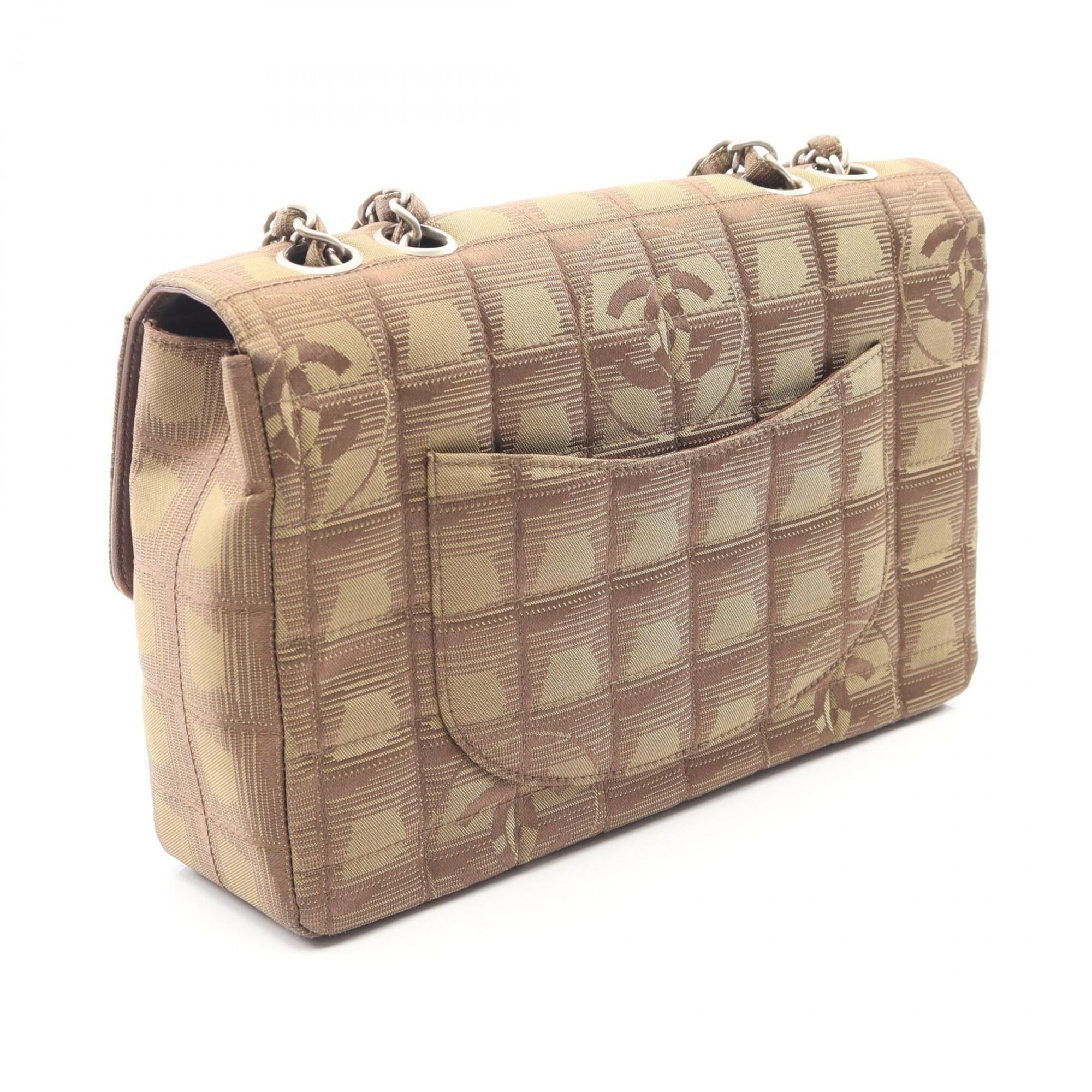 Chanel Brown Leather Handbag Shoulder Bag (Pre-Owned)
