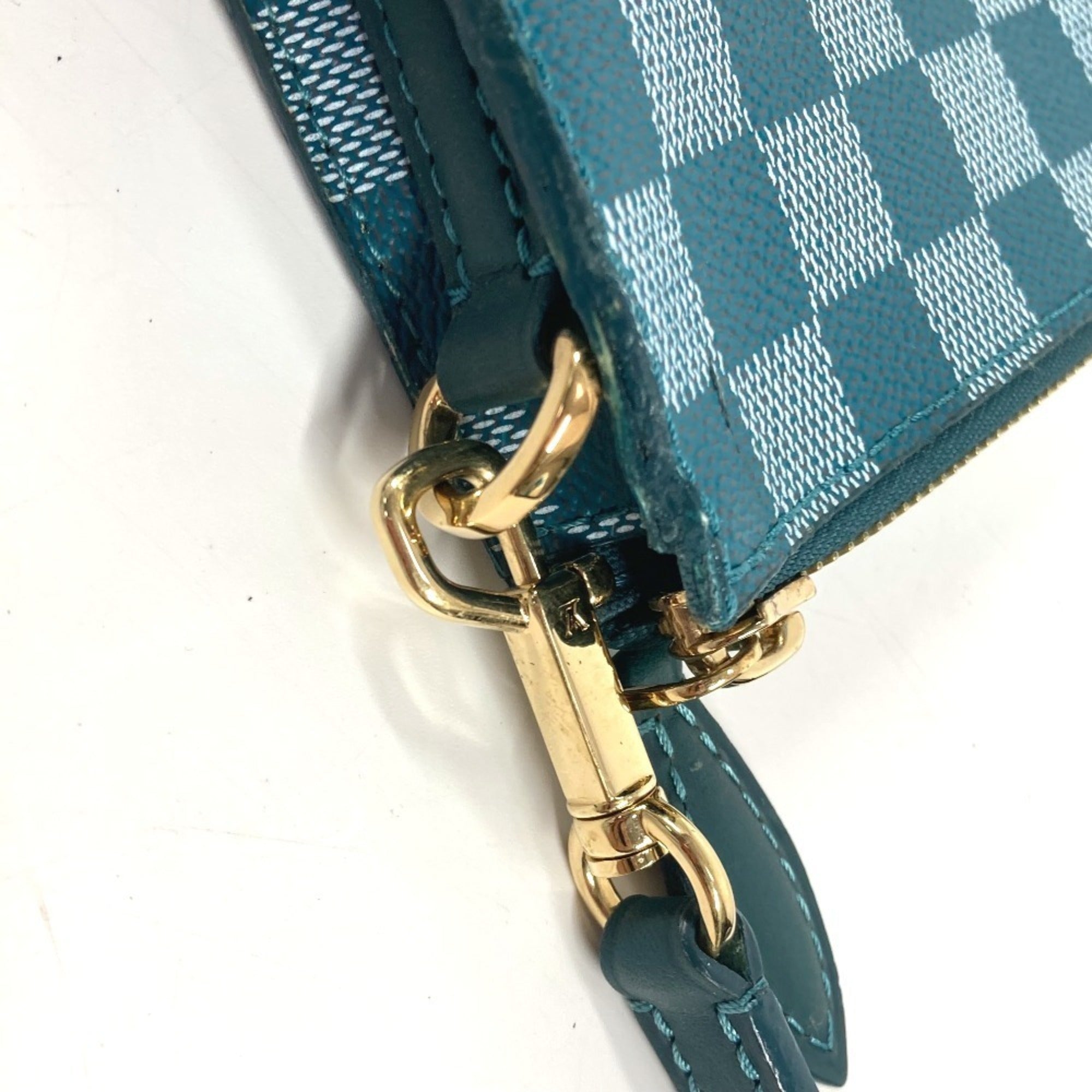 Louis Vuitton Cyan Green Pvc Leather Clutch Bag Shoulder Bag (Pre-Owned)