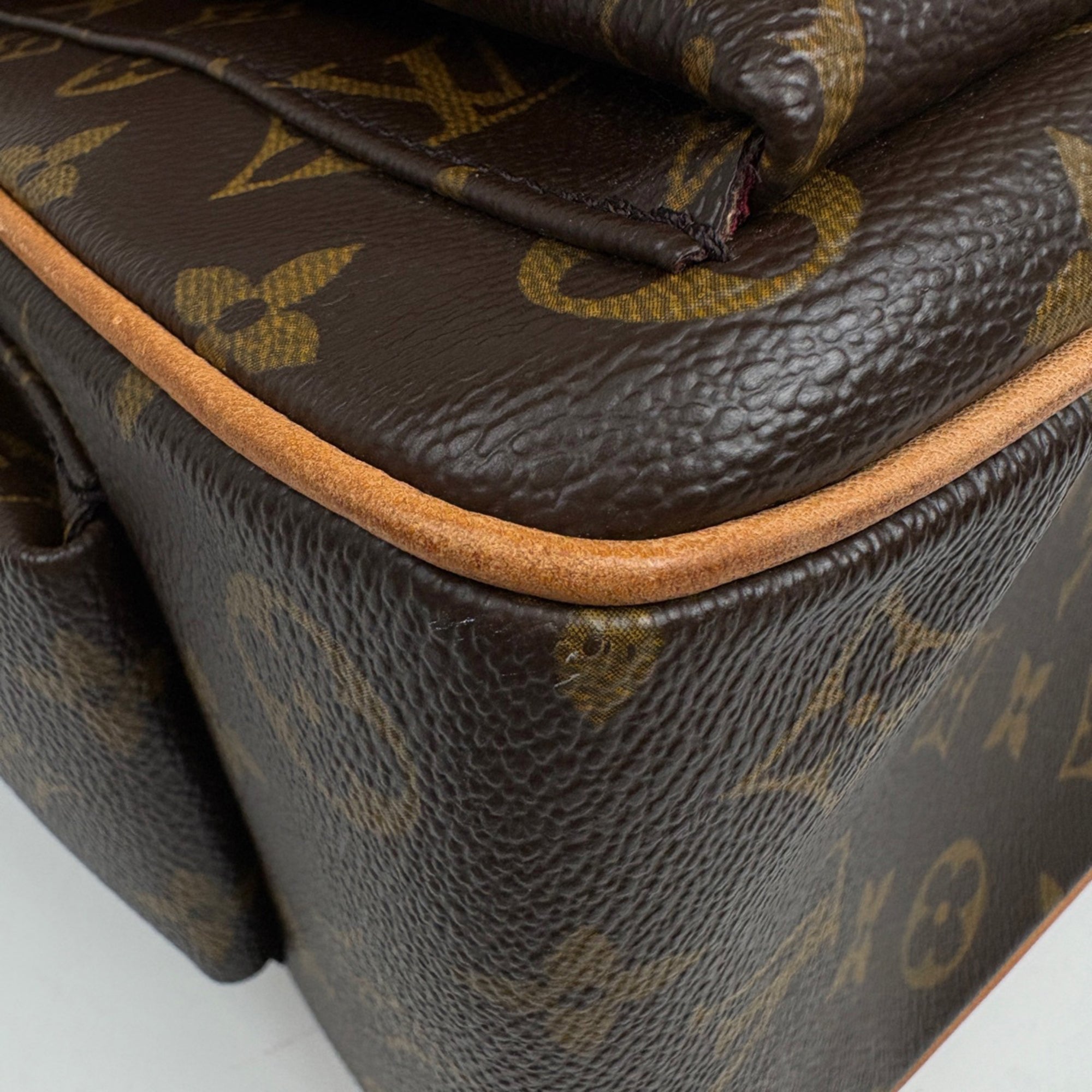 Louis Vuitton Brown Monogram Handbag Tote Bag (Pre-Owned)