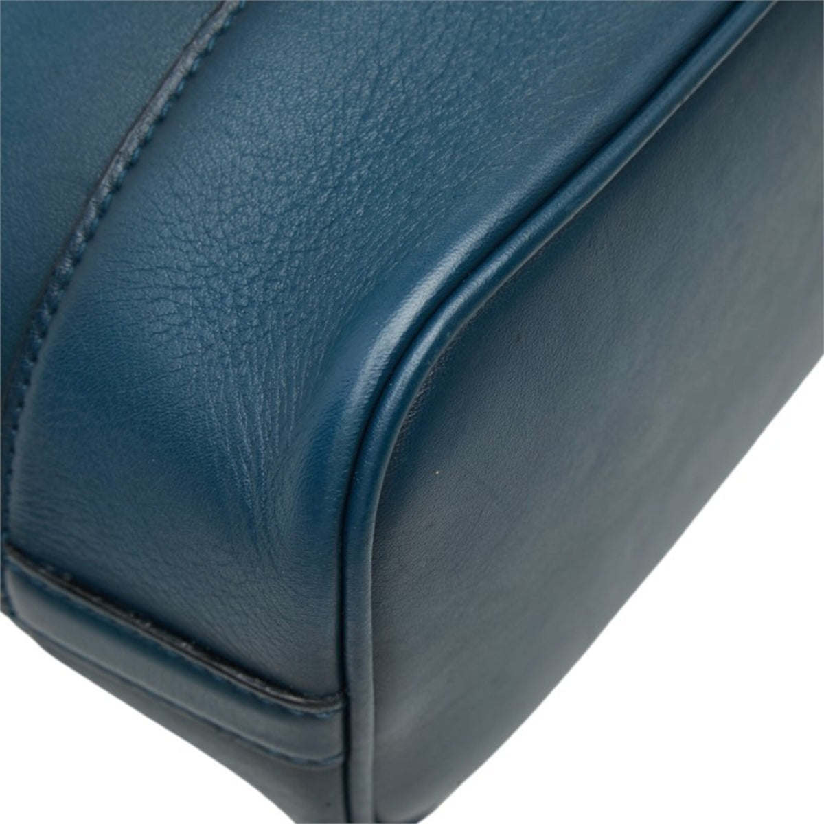 Louis Vuitton Navy Leather Shoulder Bag (Pre-Owned)