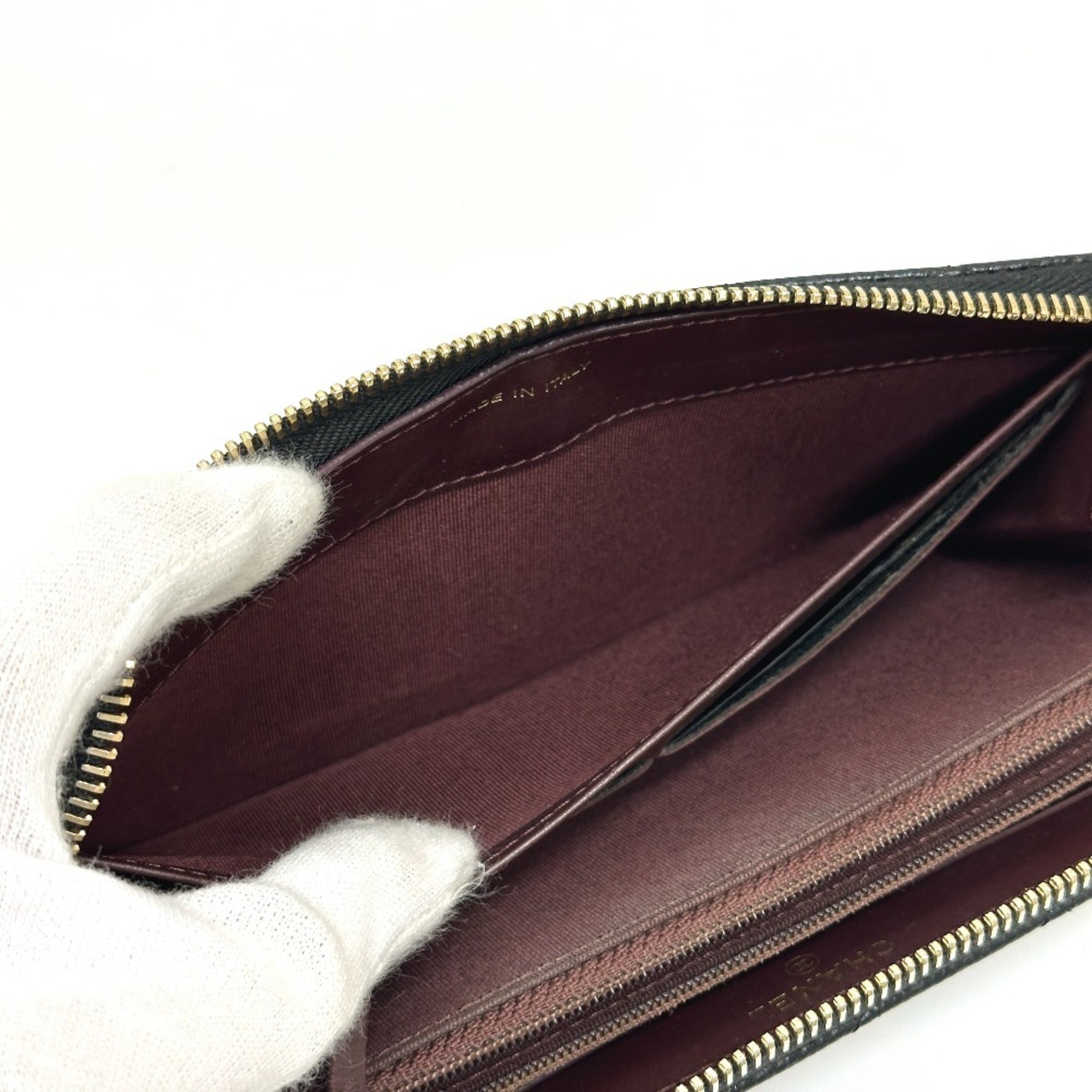 Chanel Black Grained Calfskin Long Wallet (Bi-Fold) (Pre-Owned)