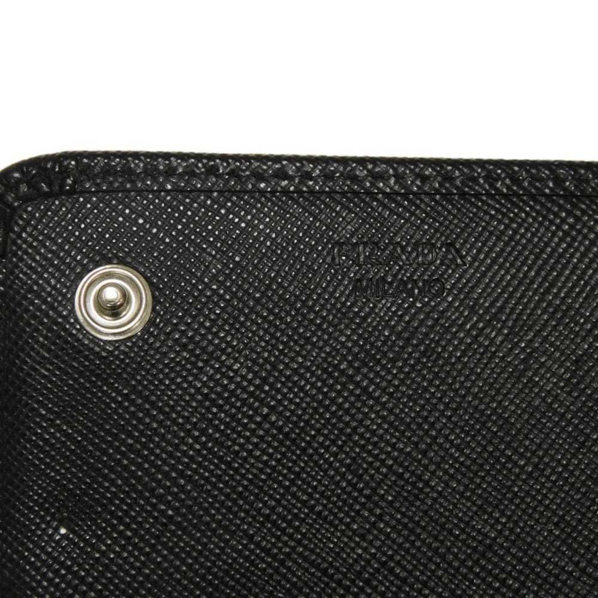 Prada Black Saffiano Long Wallet (Bi-Fold) (Pre-Owned)