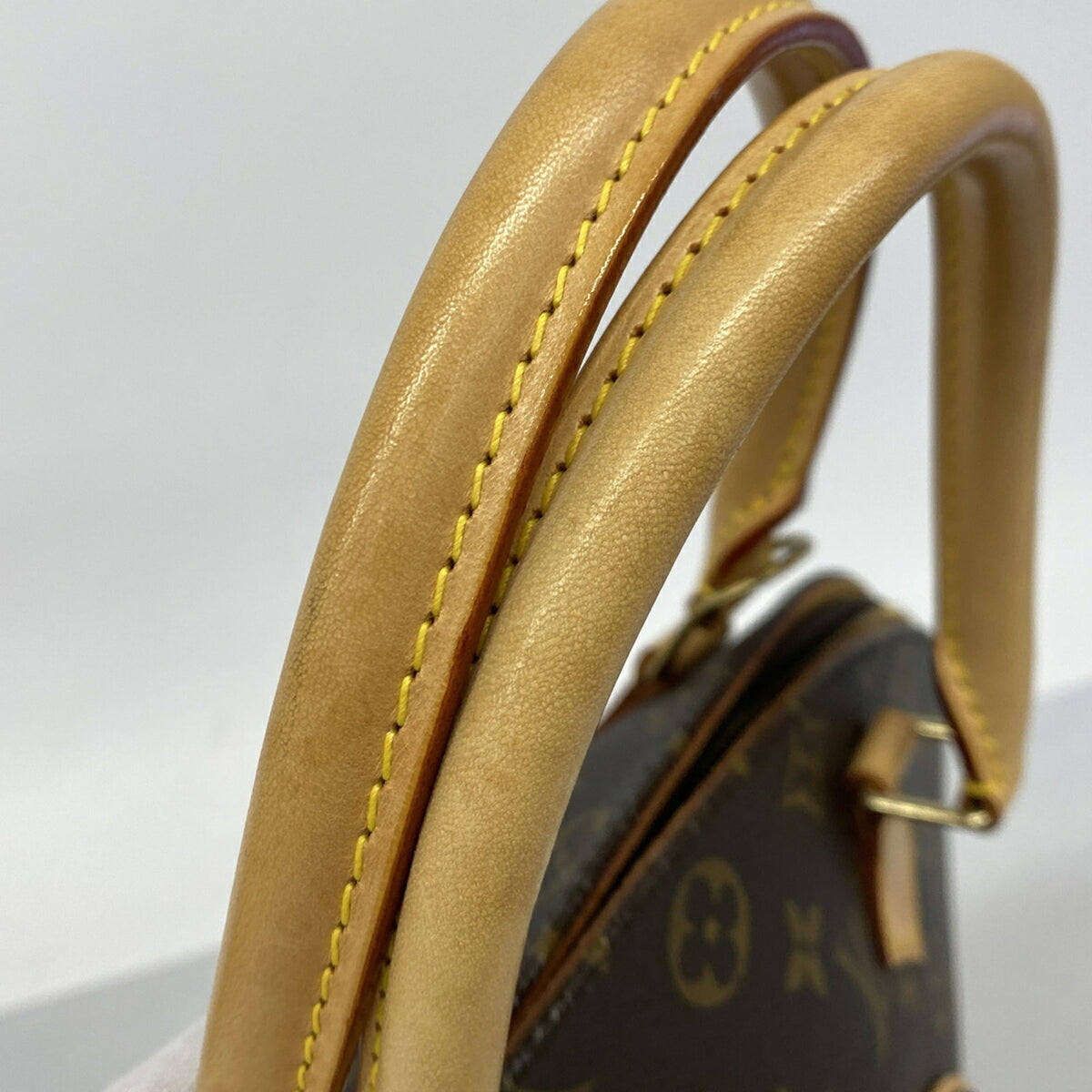 Louis Vuitton Brown Handbag (Pre-Owned)