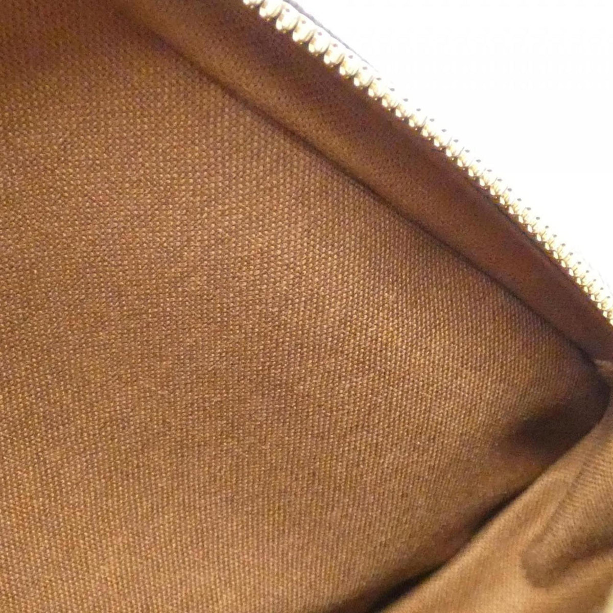 Louis Vuitton Marron Coated Canvas Pochette Shoulder Bag (Pre-Owned)