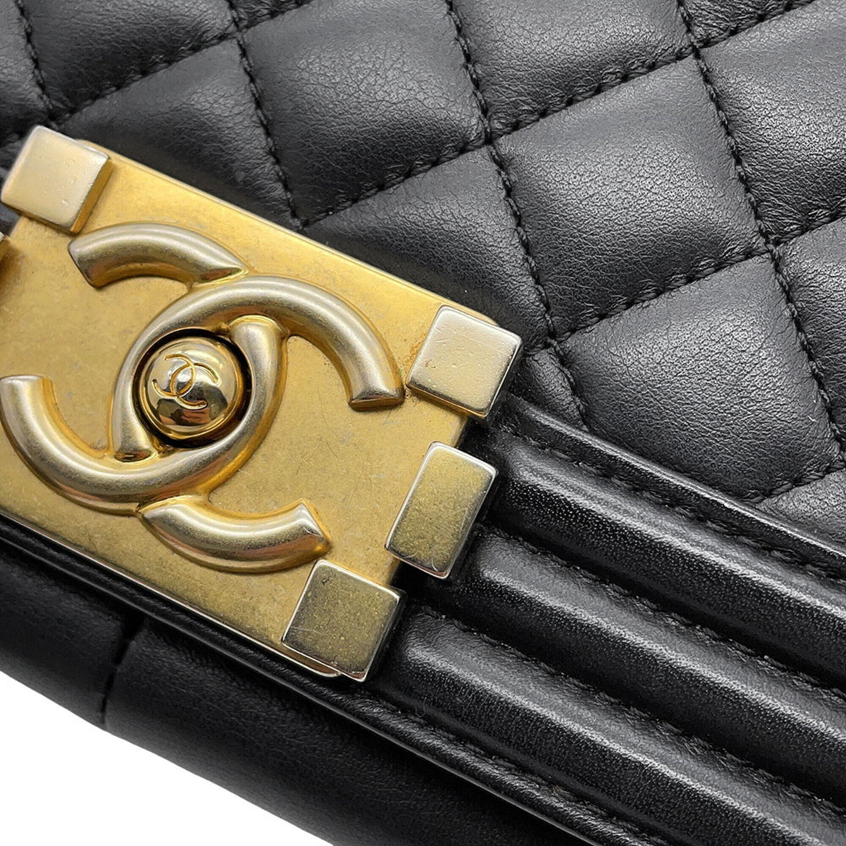 Chanel Black Handbag Shoulder Bag (Pre-Owned)