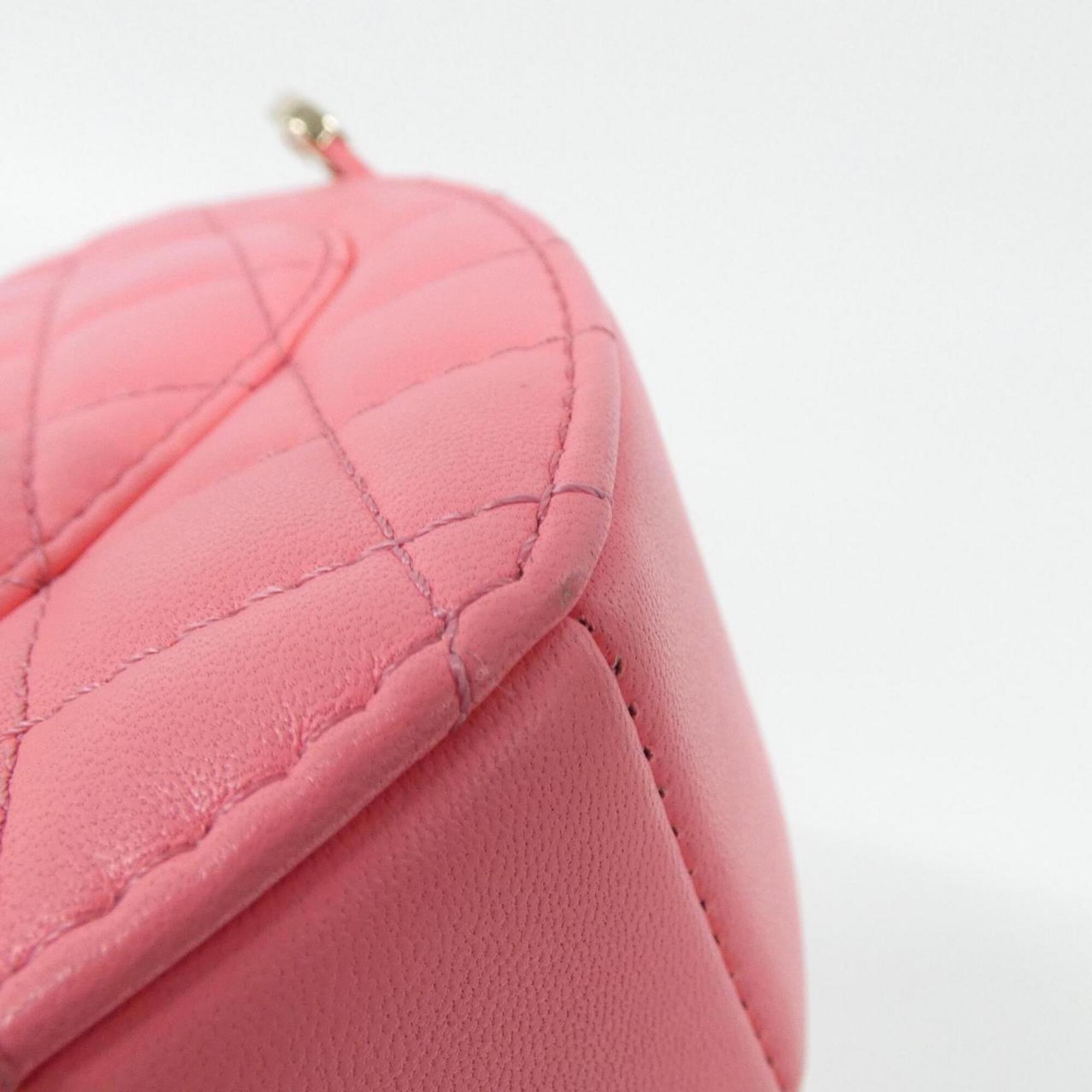 Chanel Pink Leather Shoulder Bag (Pre-Owned)