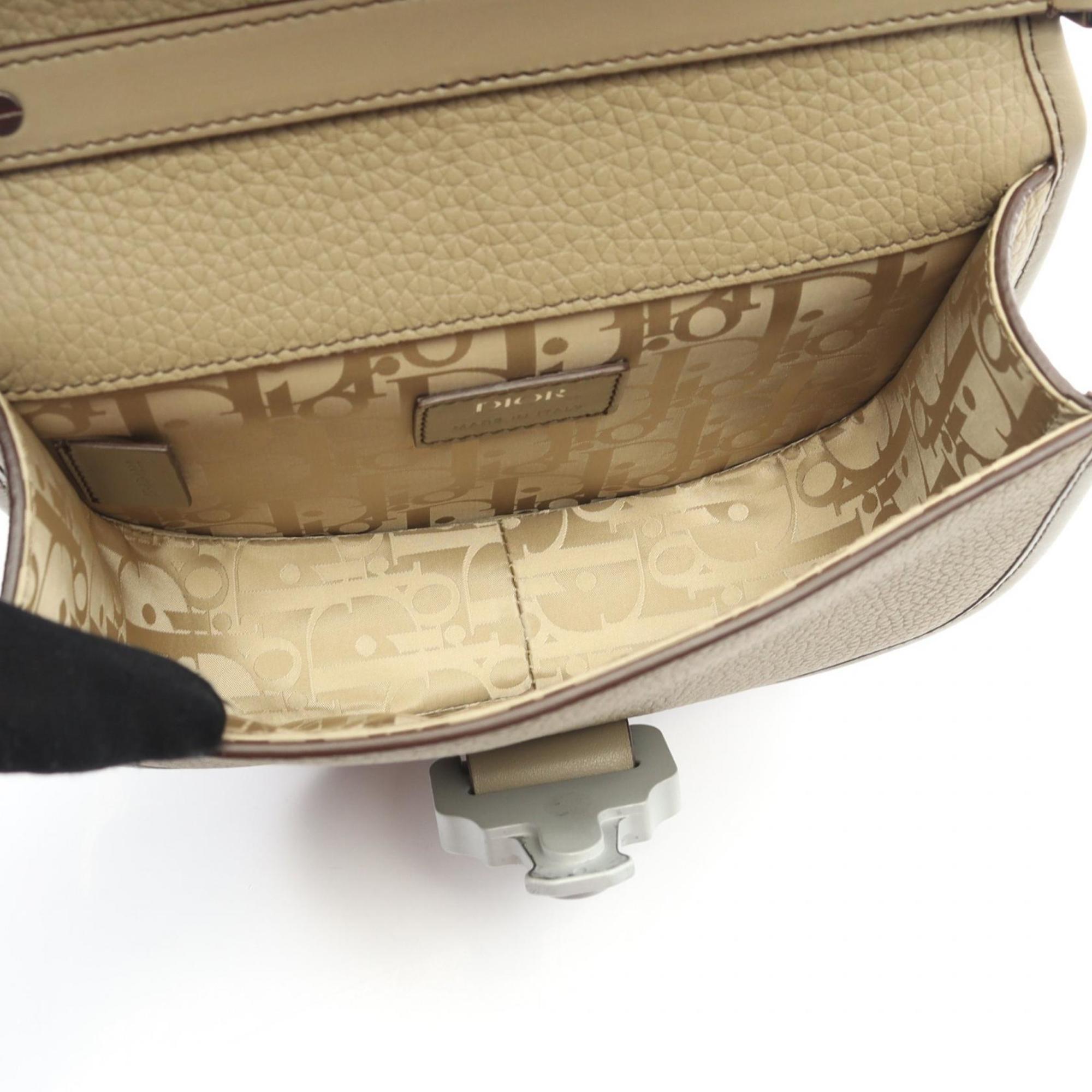 Christian Dior Beige Leather Shoulder Bag (Pre-Owned)