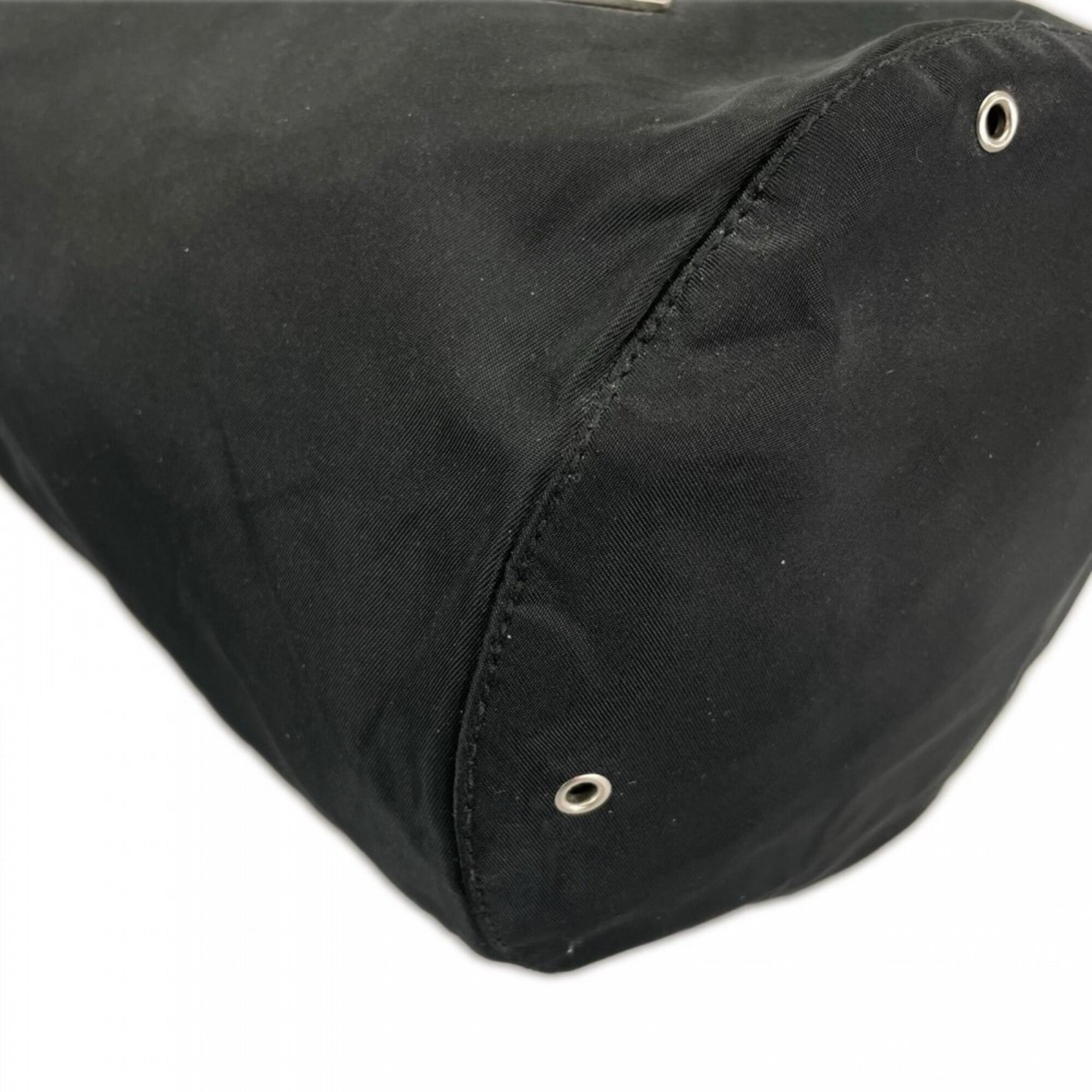 Prada Black Nylon Shoulder Bag (Pre-Owned)