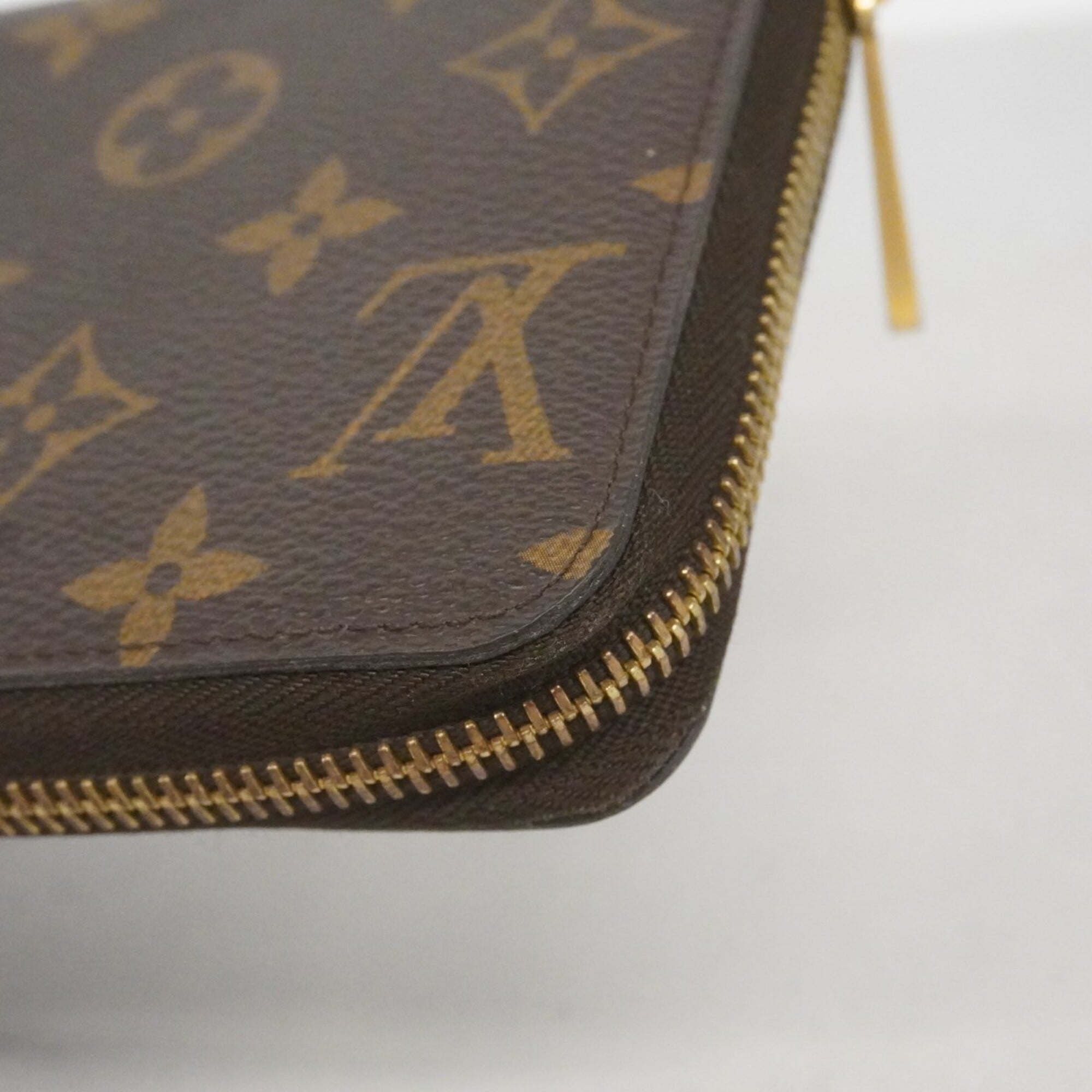 Louis Vuitton Brown Long Wallet (Bi-Fold) (Pre-Owned)