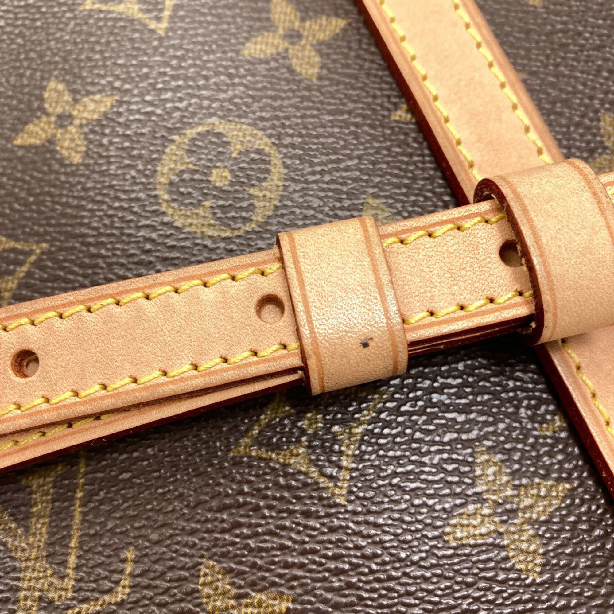 Louis Vuitton Monogram Monogram Canvas Shoulder Bag (Pre-Owned)
