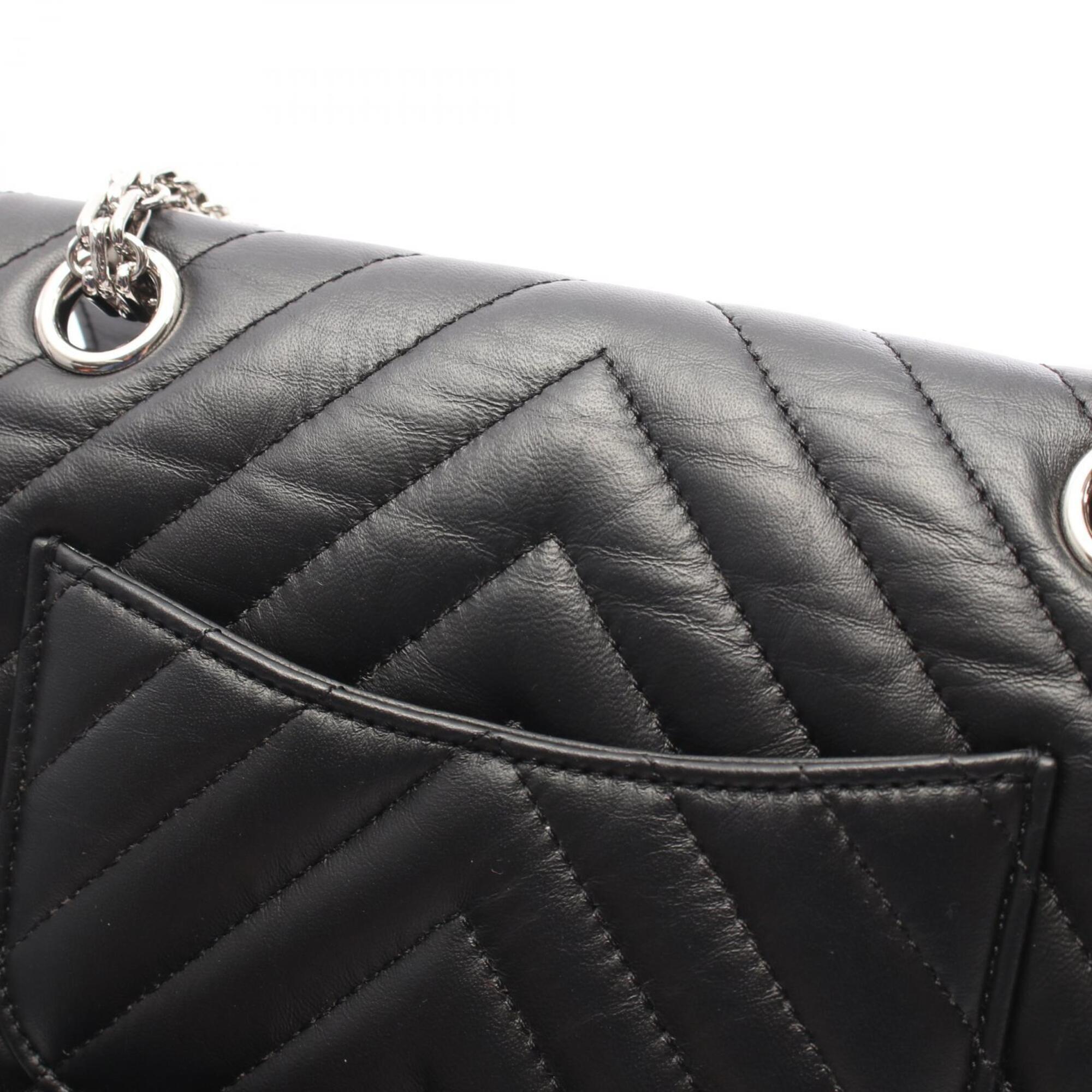 Chanel Black Leather Handbag Shoulder Bag (Pre-Owned)