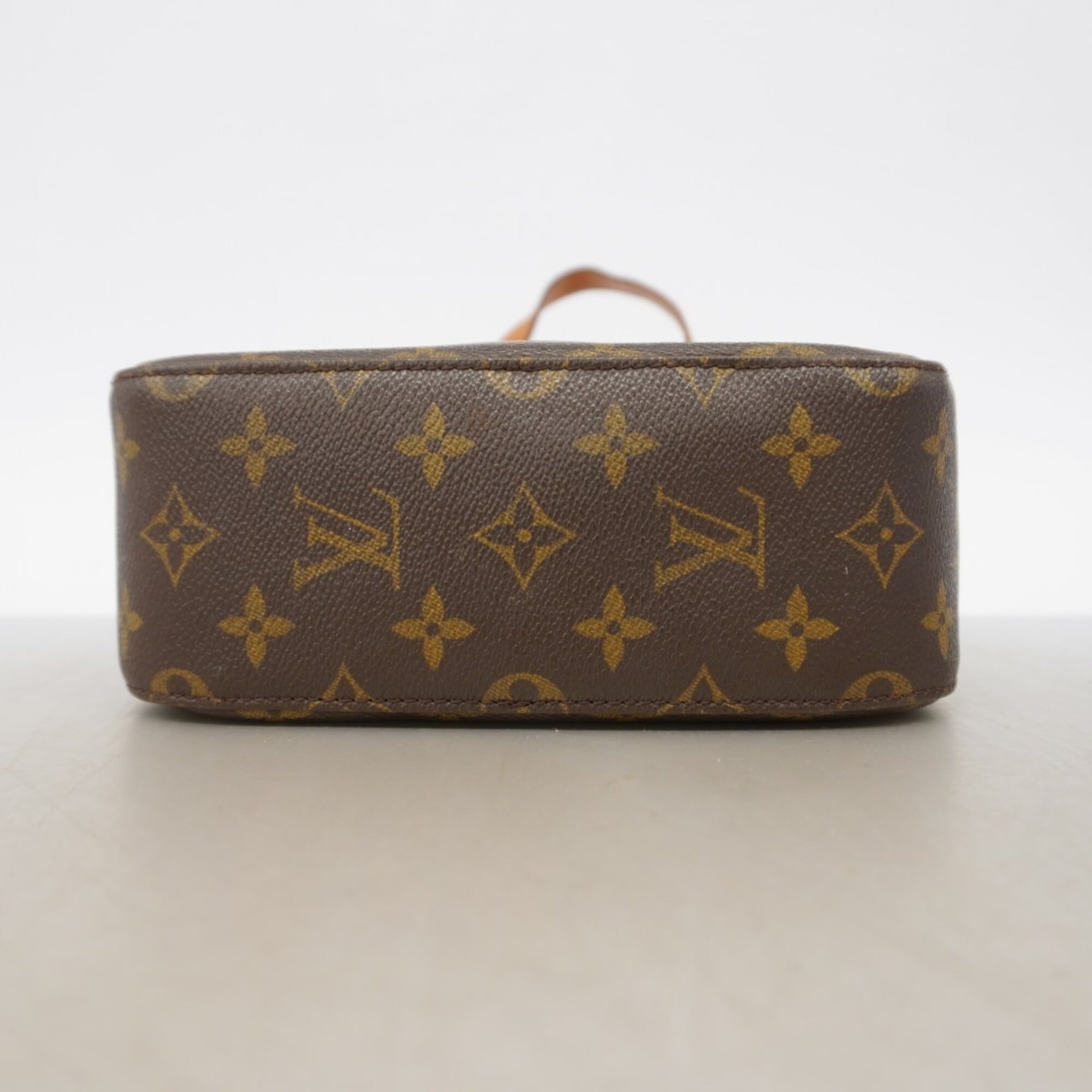 Louis Vuitton Brown Handbag (Pre-Owned)