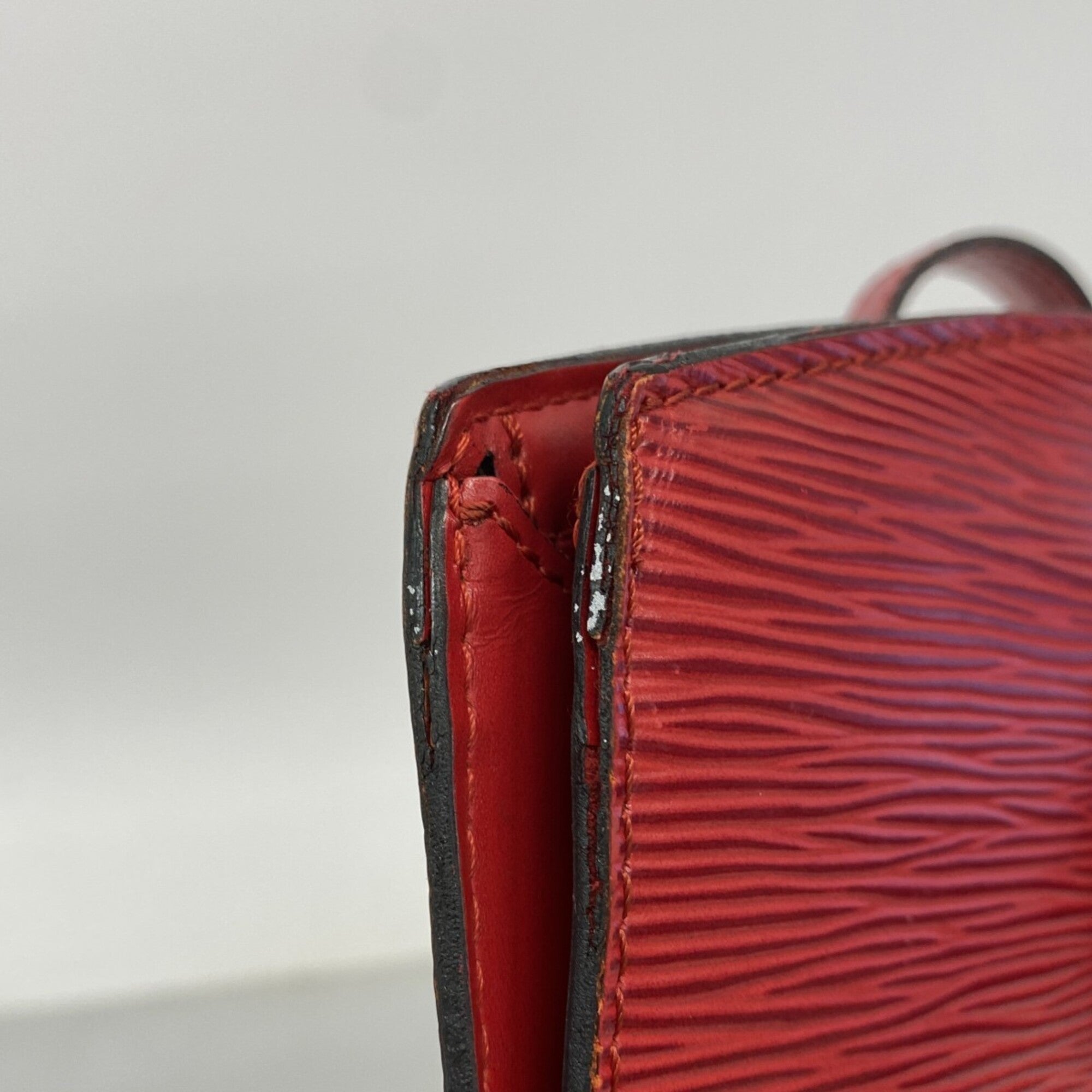 Louis Vuitton Castilian Red Shoulder Bag (Pre-Owned)