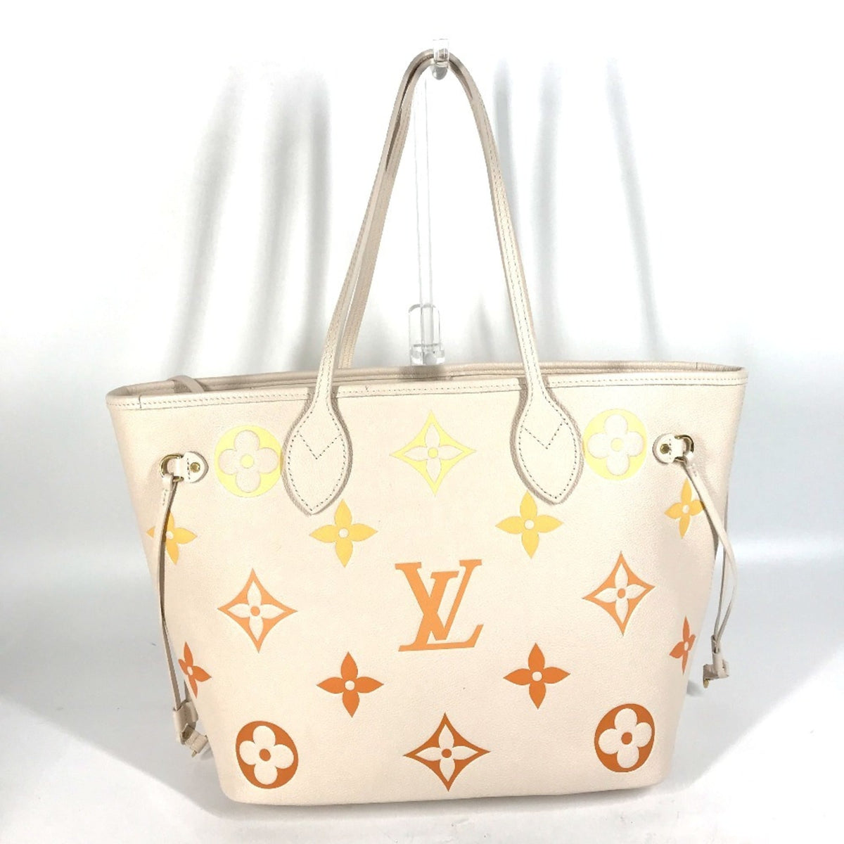 Louis Vuitton Beige Monogram Empreinte Pouch Shoulder Bag Tote Bag (Pre-Owned)