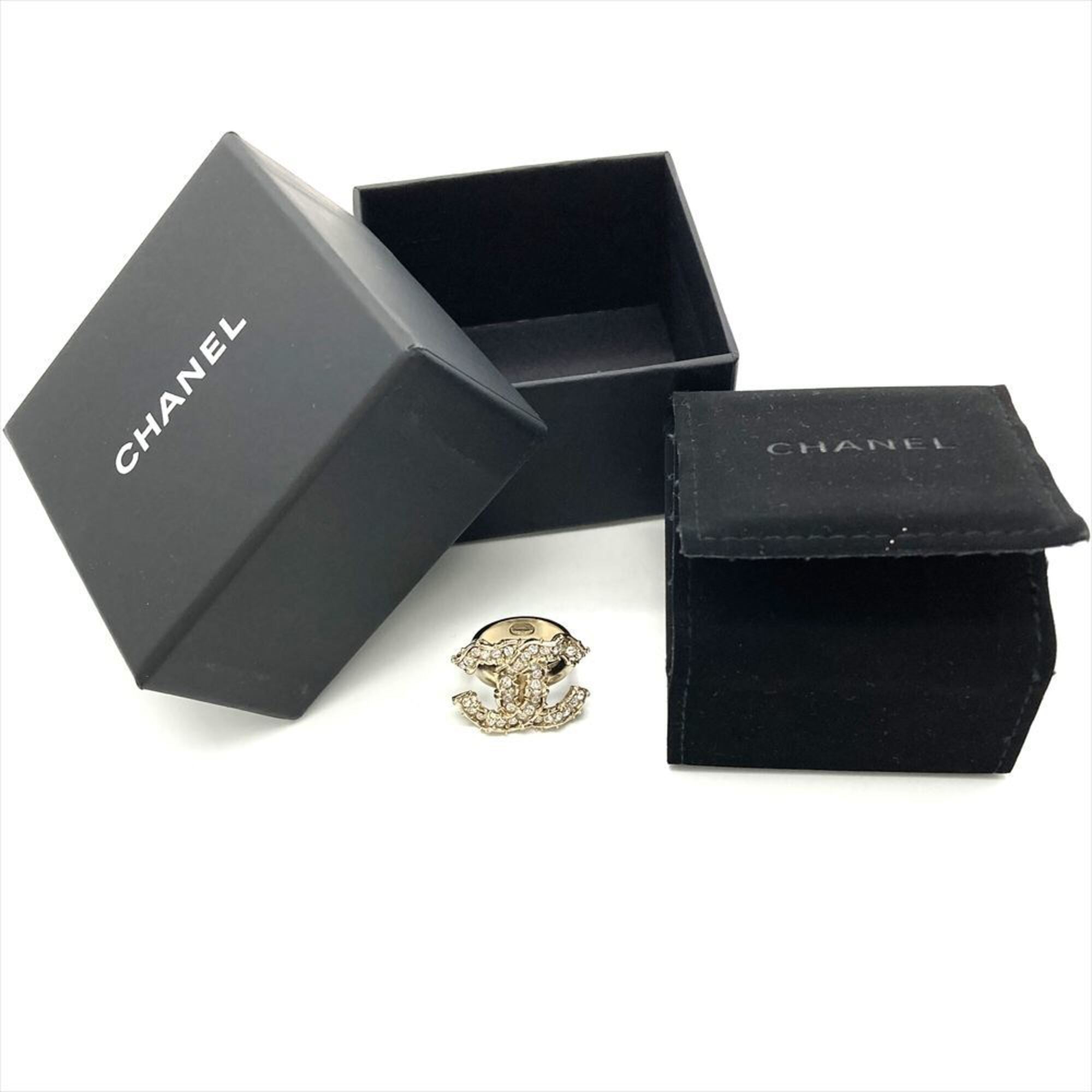 Chanel Metal Band Ring (Pre-Owned)