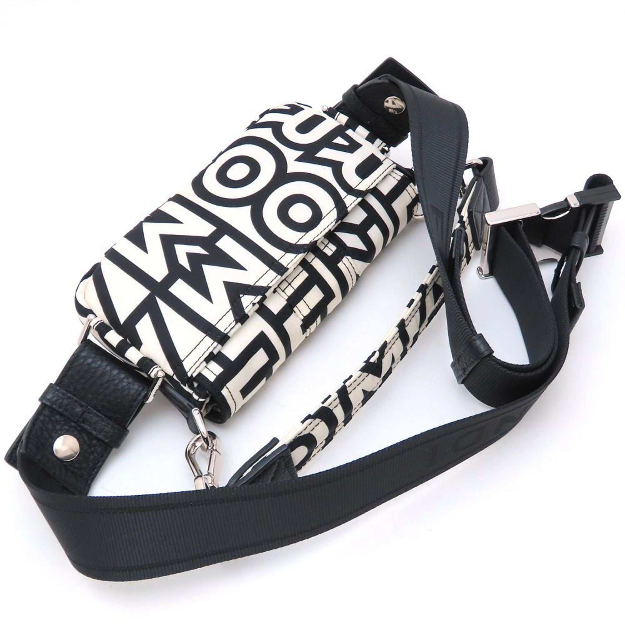 Fendi Black White Nylon Handbag (Pre-Owned)