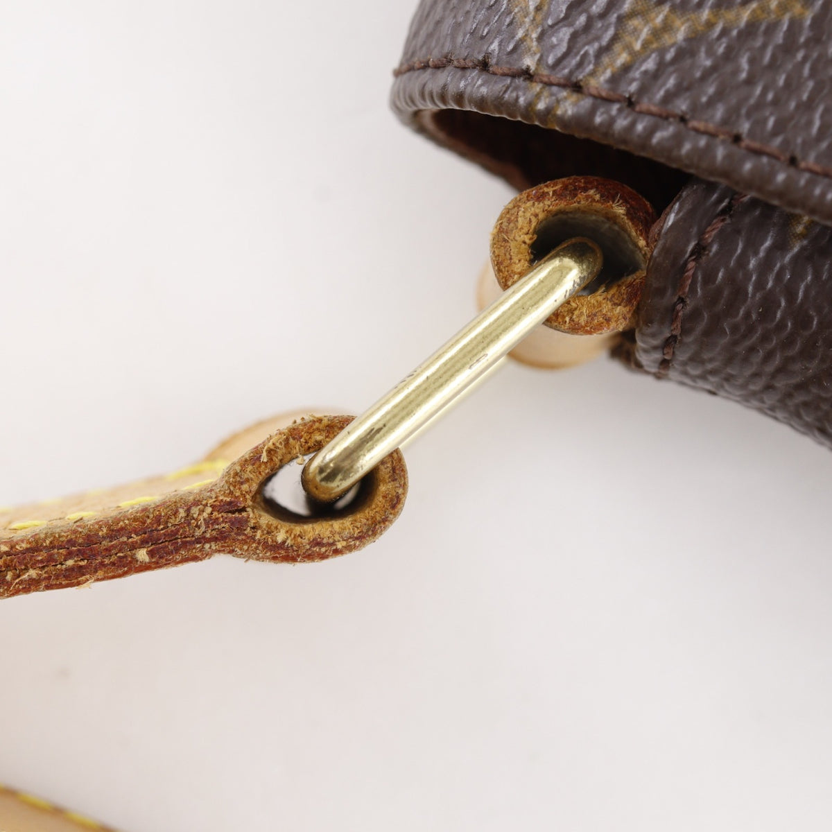 Louis Vuitton Brown Monogram Shoulder Bag (Pre-Owned)