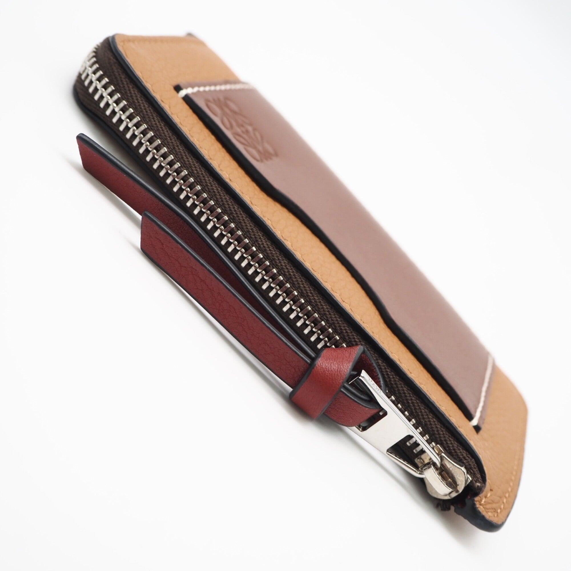 Loewe Brown Red Color Leather Coin Purse/Coin Case (Pre-Owned)