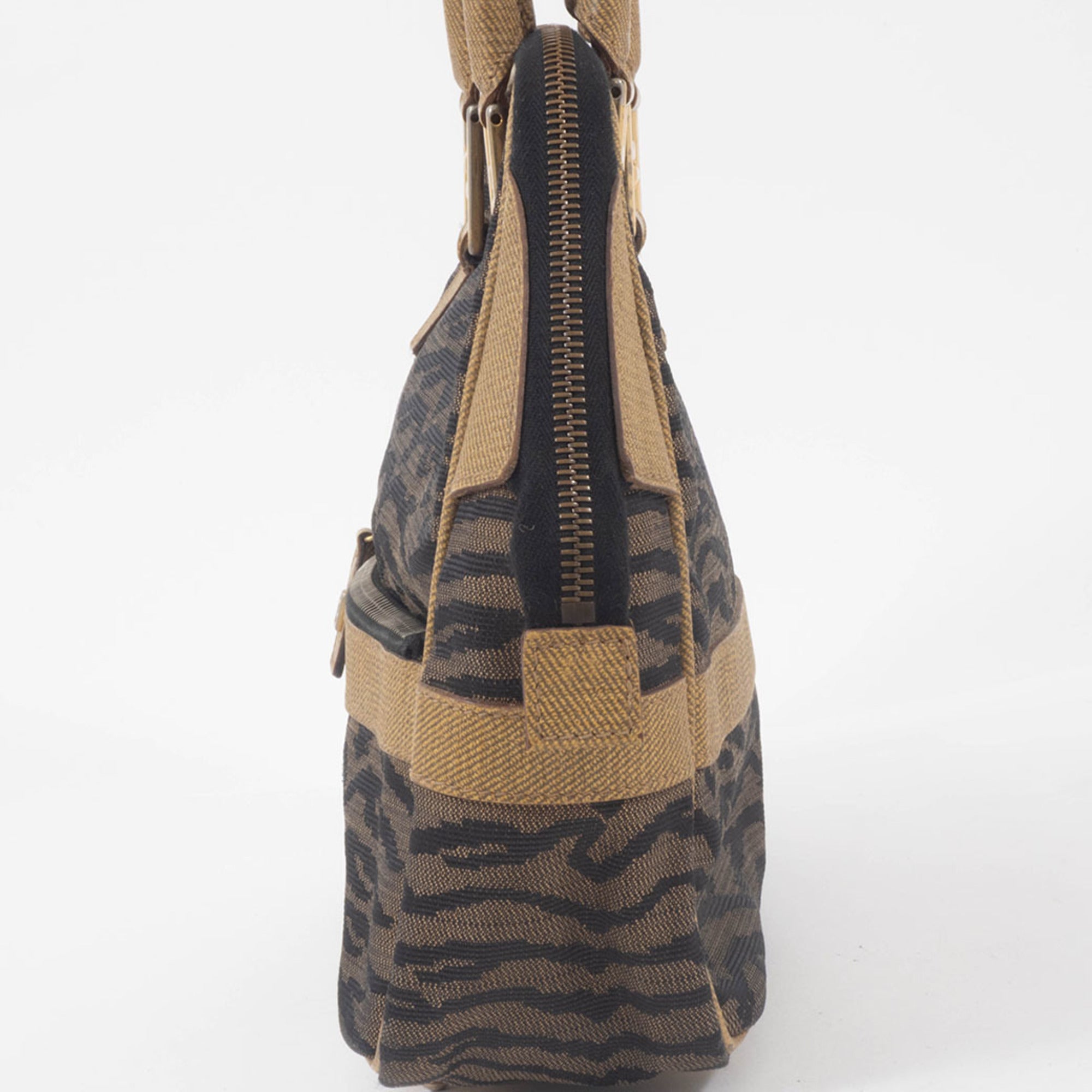 Fendi Brown Canvas Shoulder Bag (Pre-Owned)